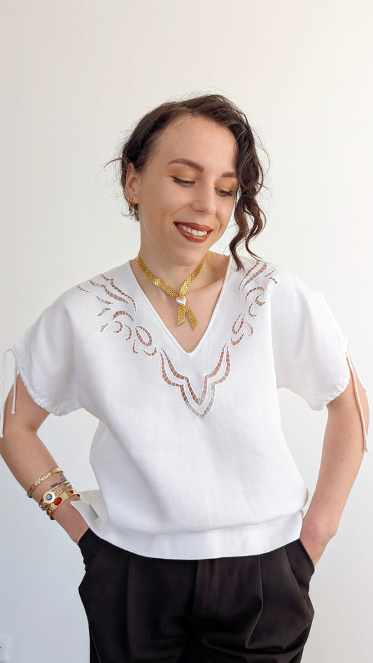 Blouse brodée lin taille 38-40
