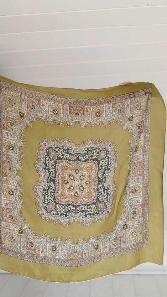 Foulard pure soie
