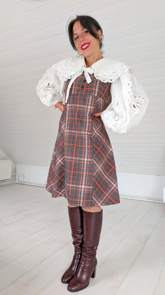Robe laine fait main 70s T40