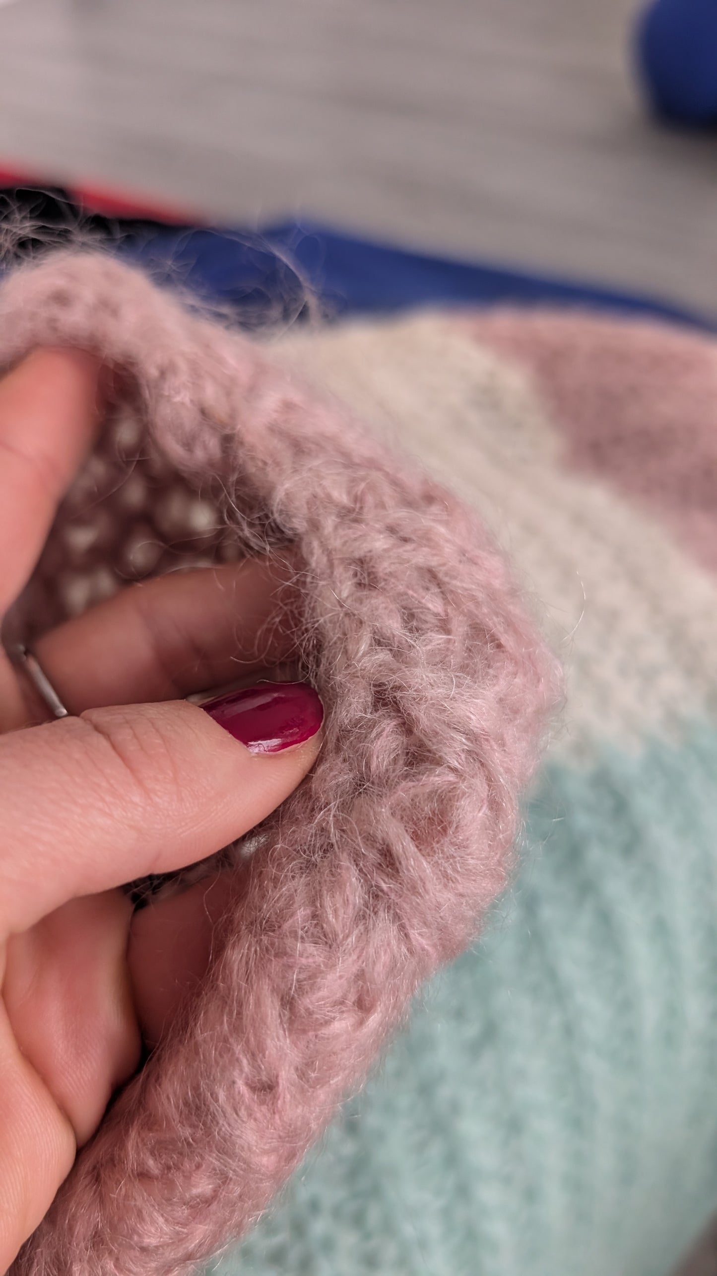 Pull fait main kid mohair jusqu'à T44