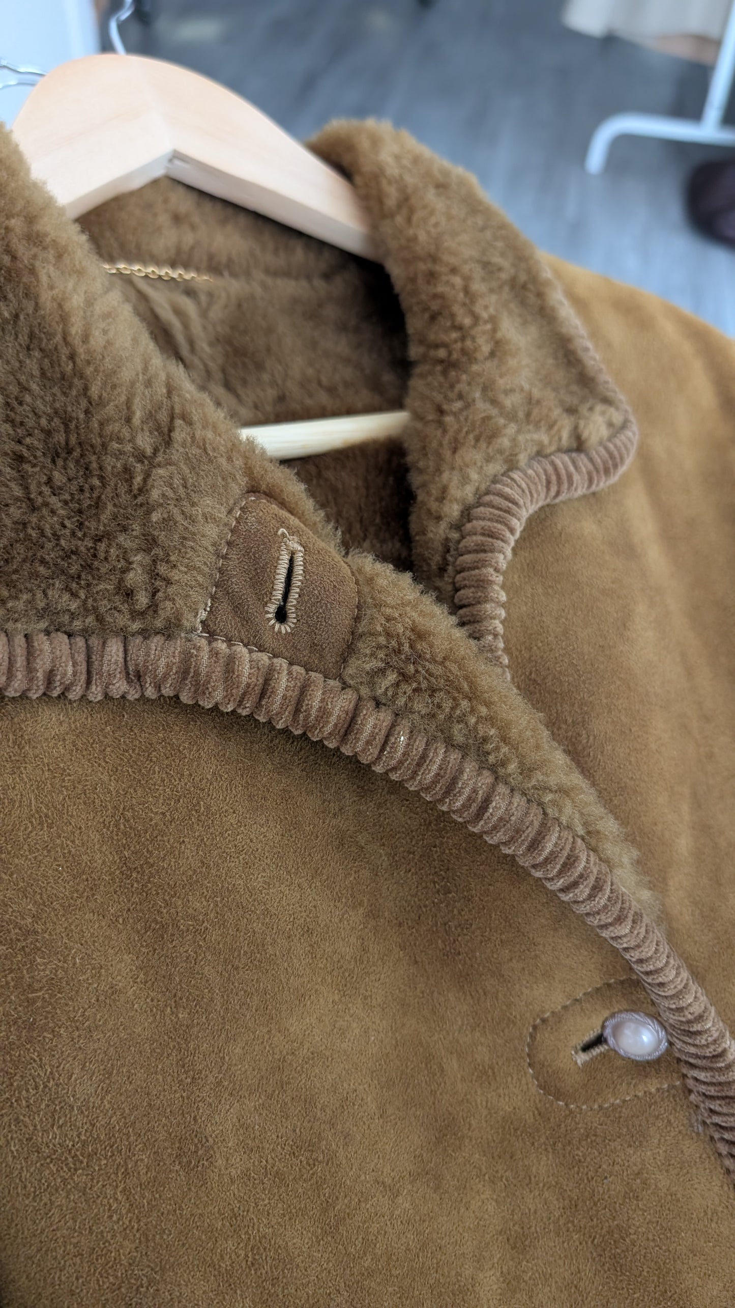 Blouson mouton retourné T38