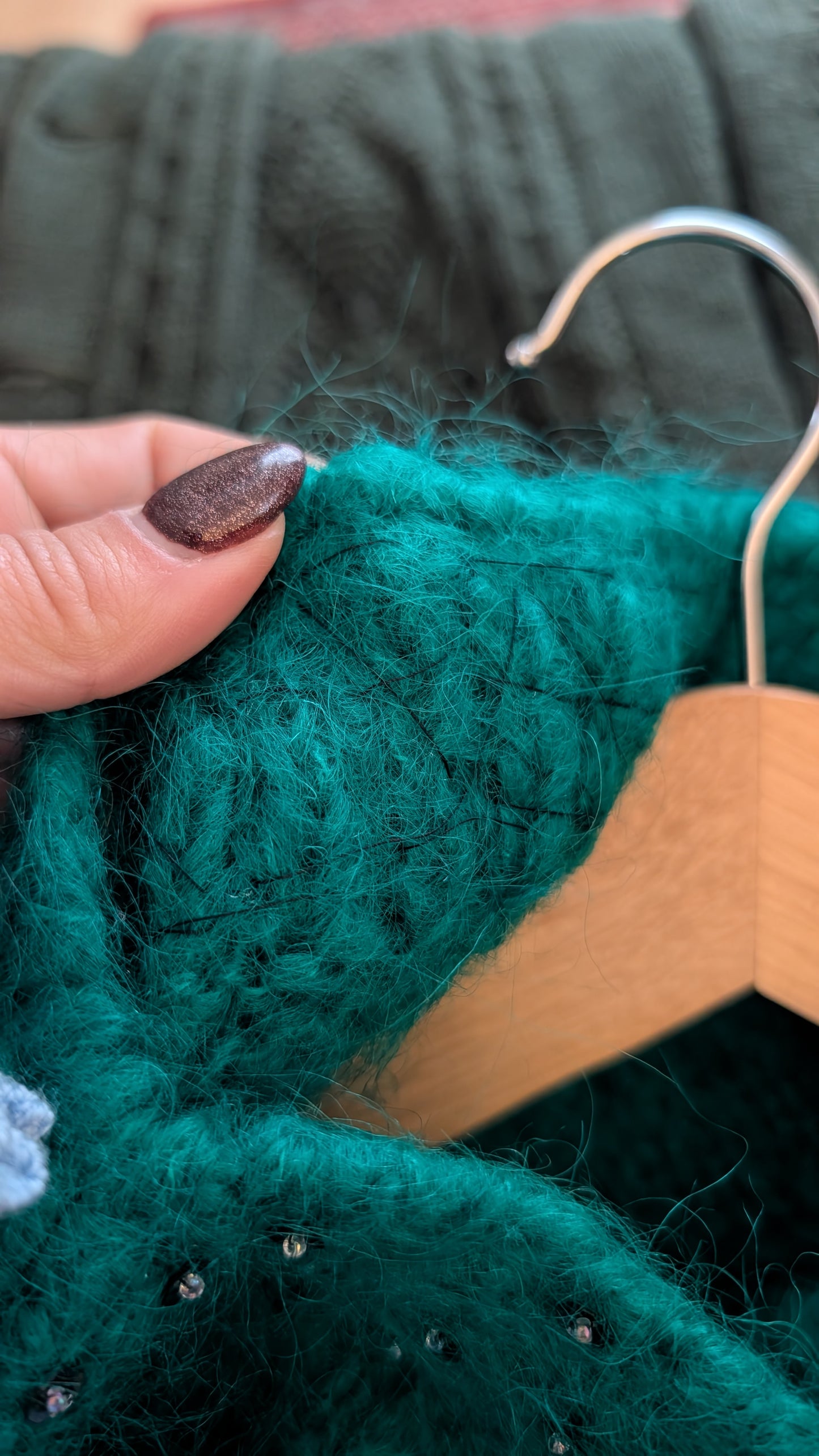 Pull laine et mohair tricoté main jusqu'à un 44