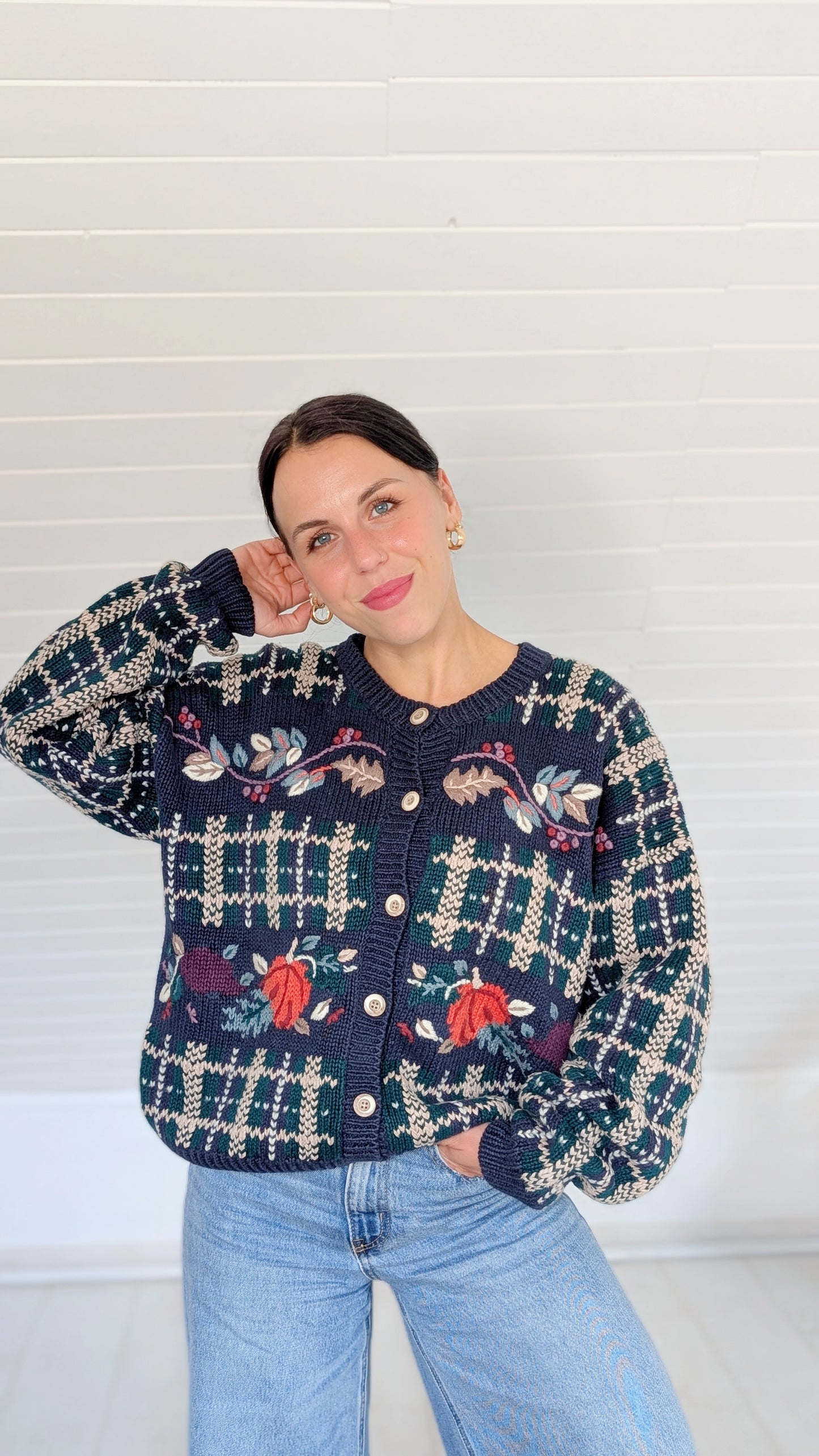 Cardigan coton et ramie brodé à la main T40-42