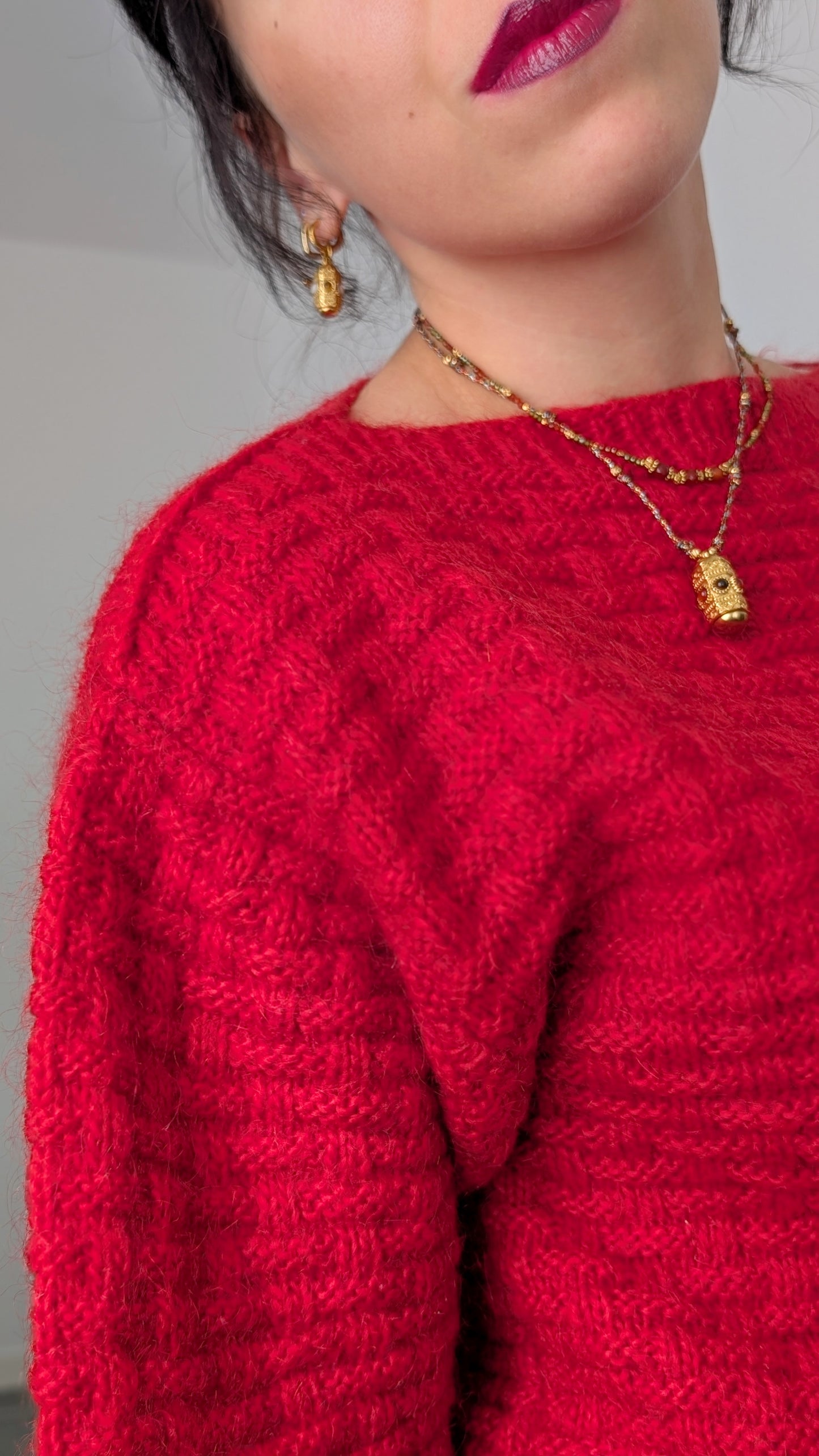 Pull tricoté main laine douce T36-38