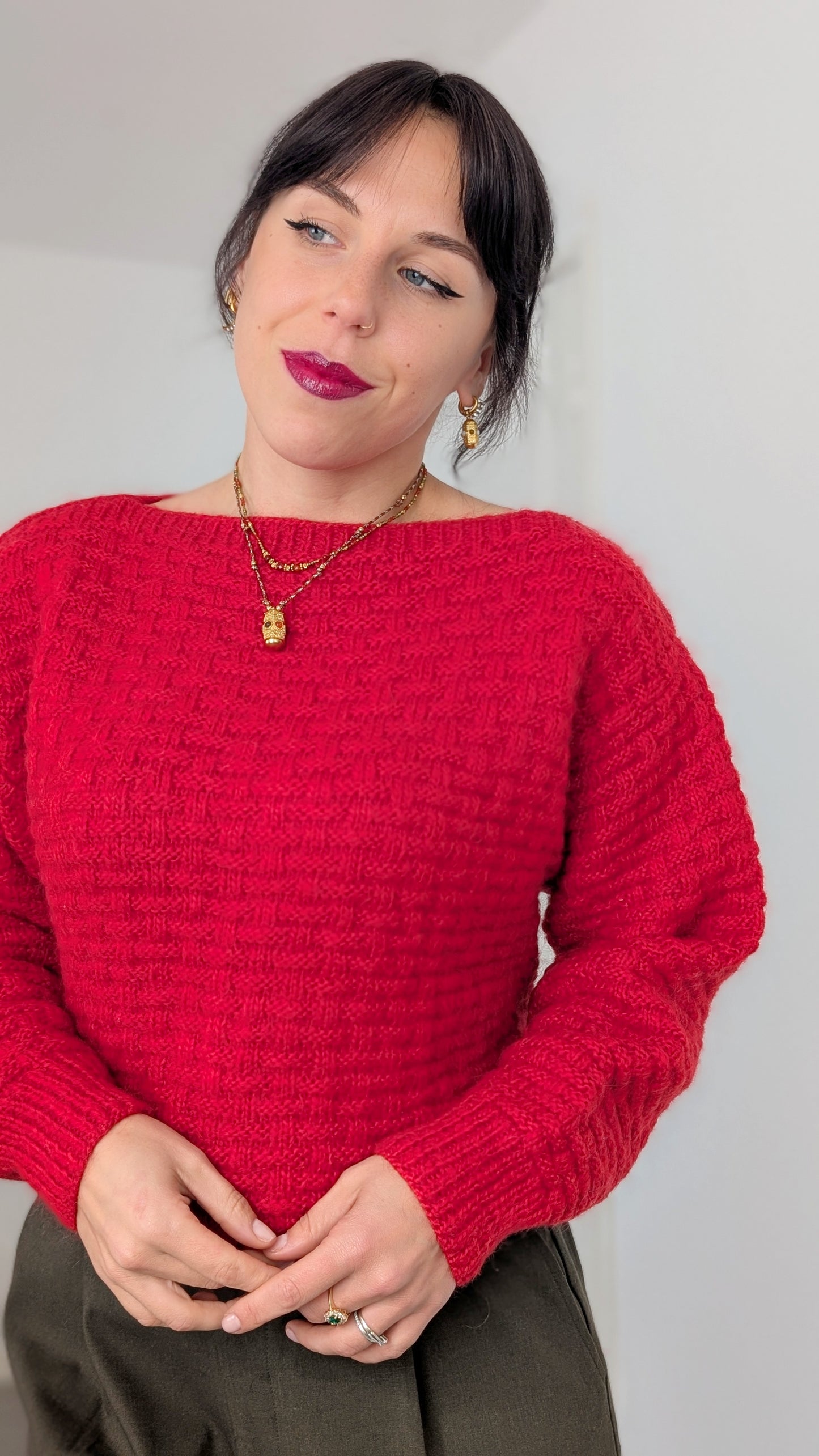 Pull tricoté main laine douce T36-38