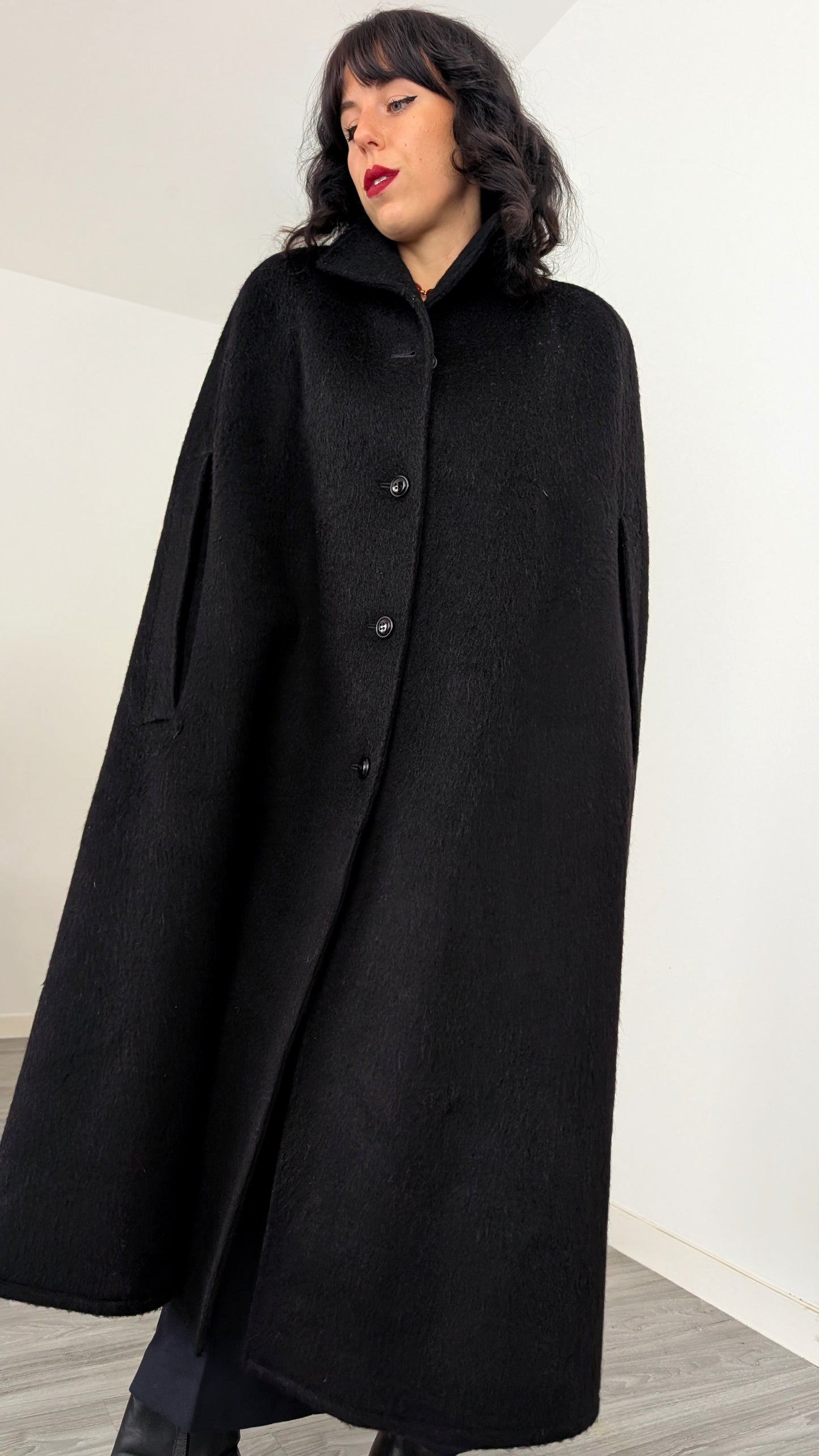 Cape 60s laine et mohair taille jusqu'à 38-40