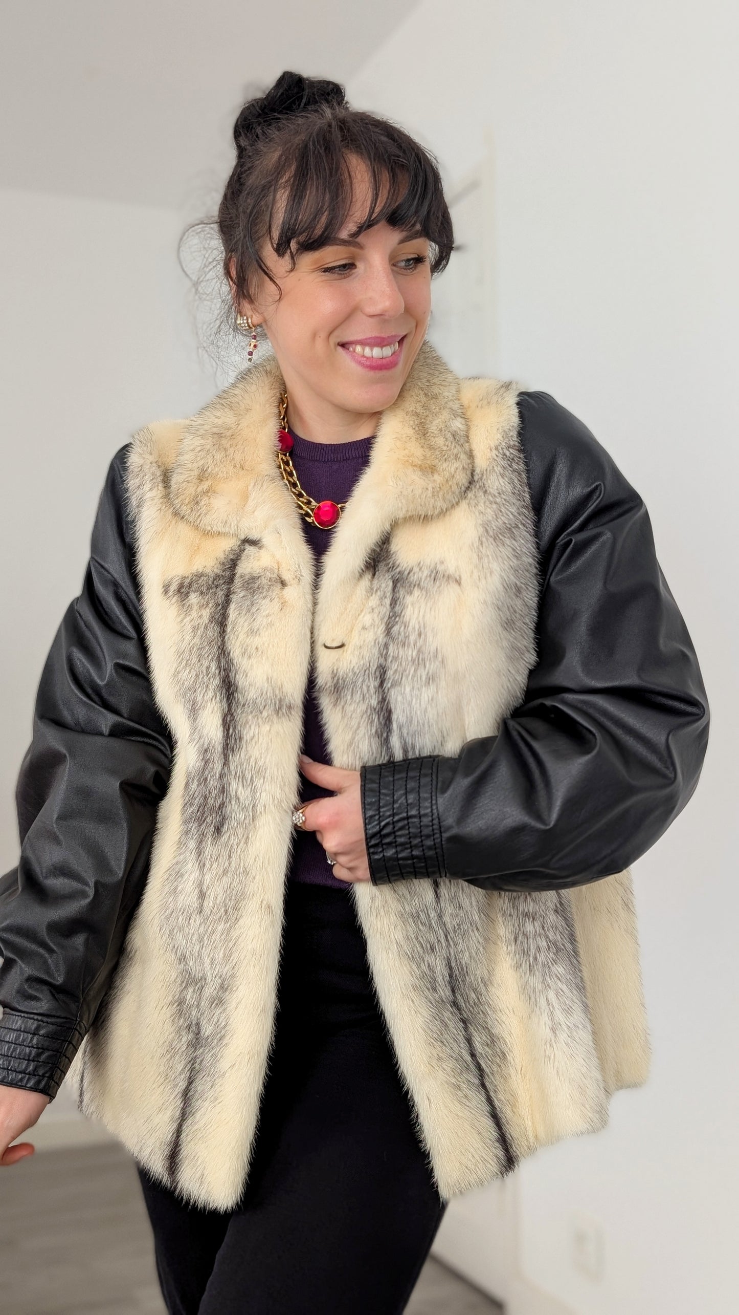 Bombers cuir et fourrure T38-40