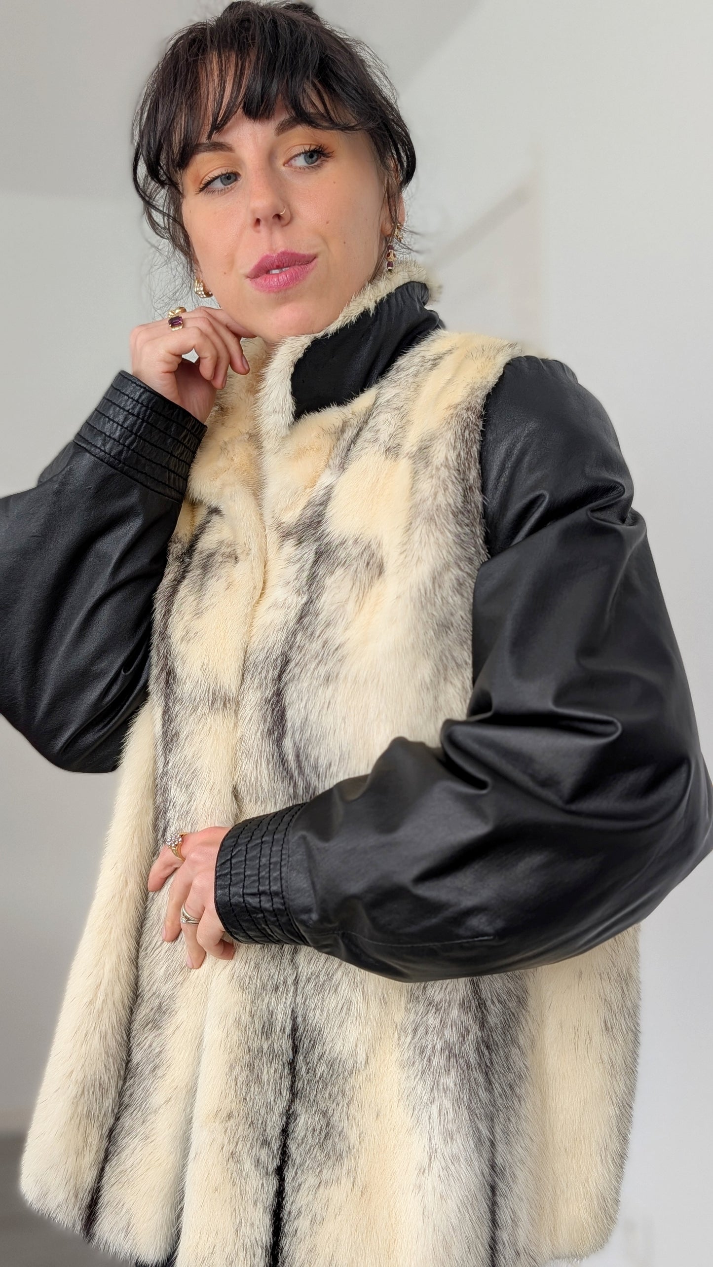 Bombers cuir et fourrure T38-40