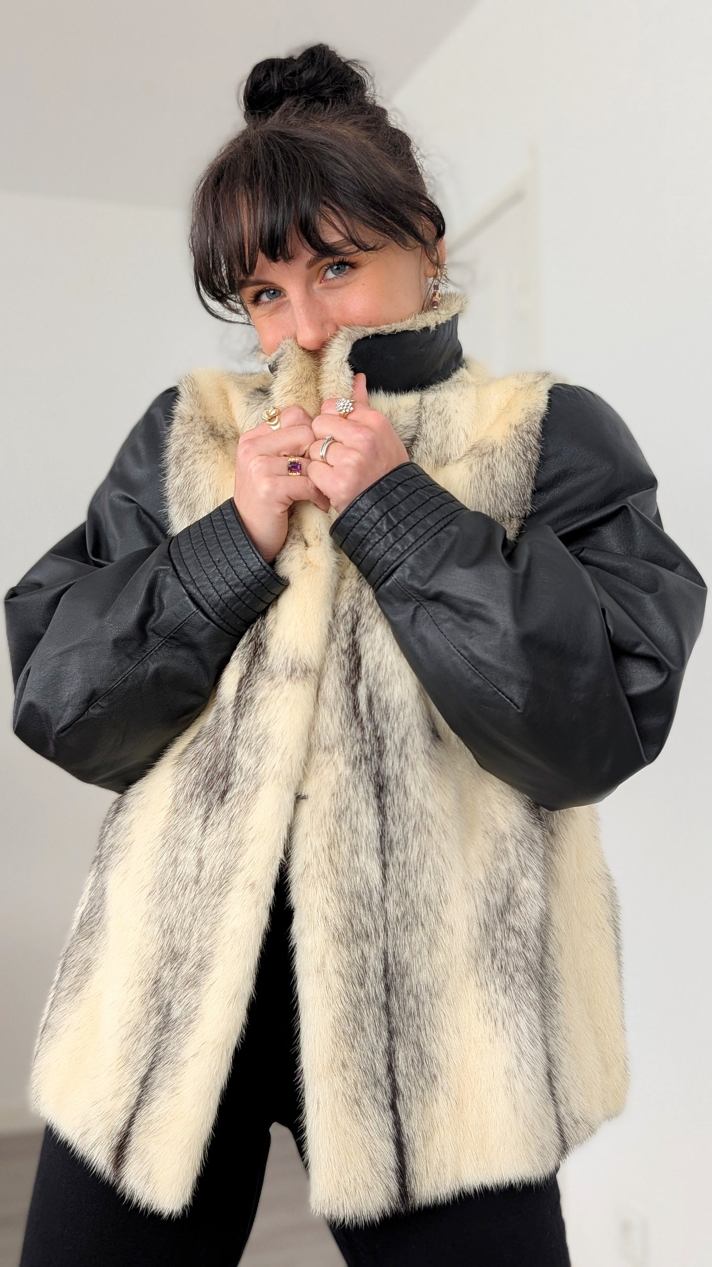 Bombers cuir et fourrure T38-40