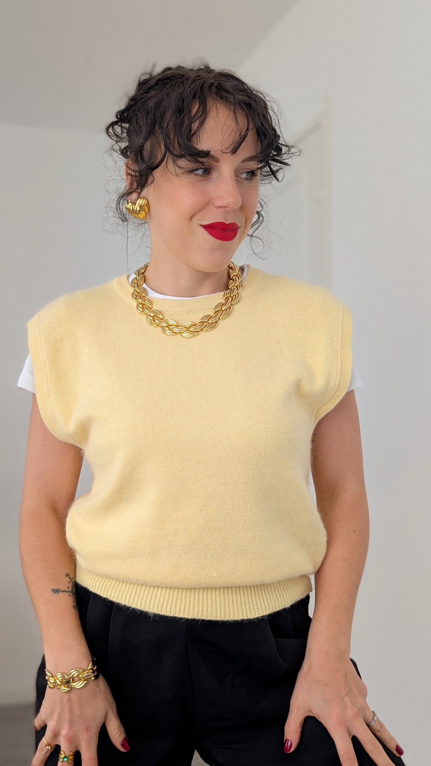 Pull sans manches laine et angora taille jusqu'à 40