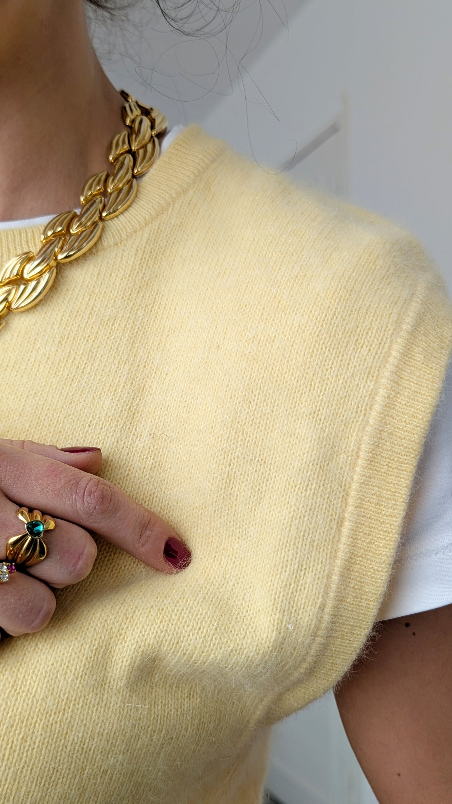 Pull sans manches laine et angora taille jusqu'à 40