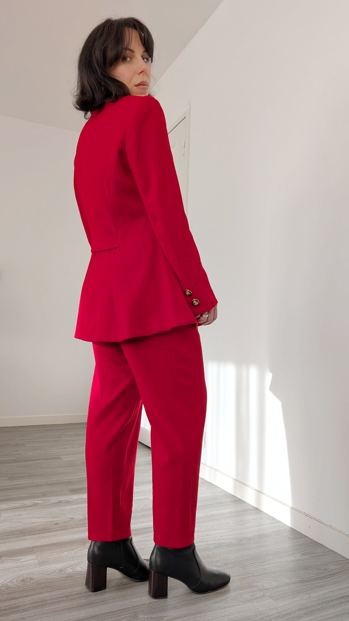 Costume 80s laine T38