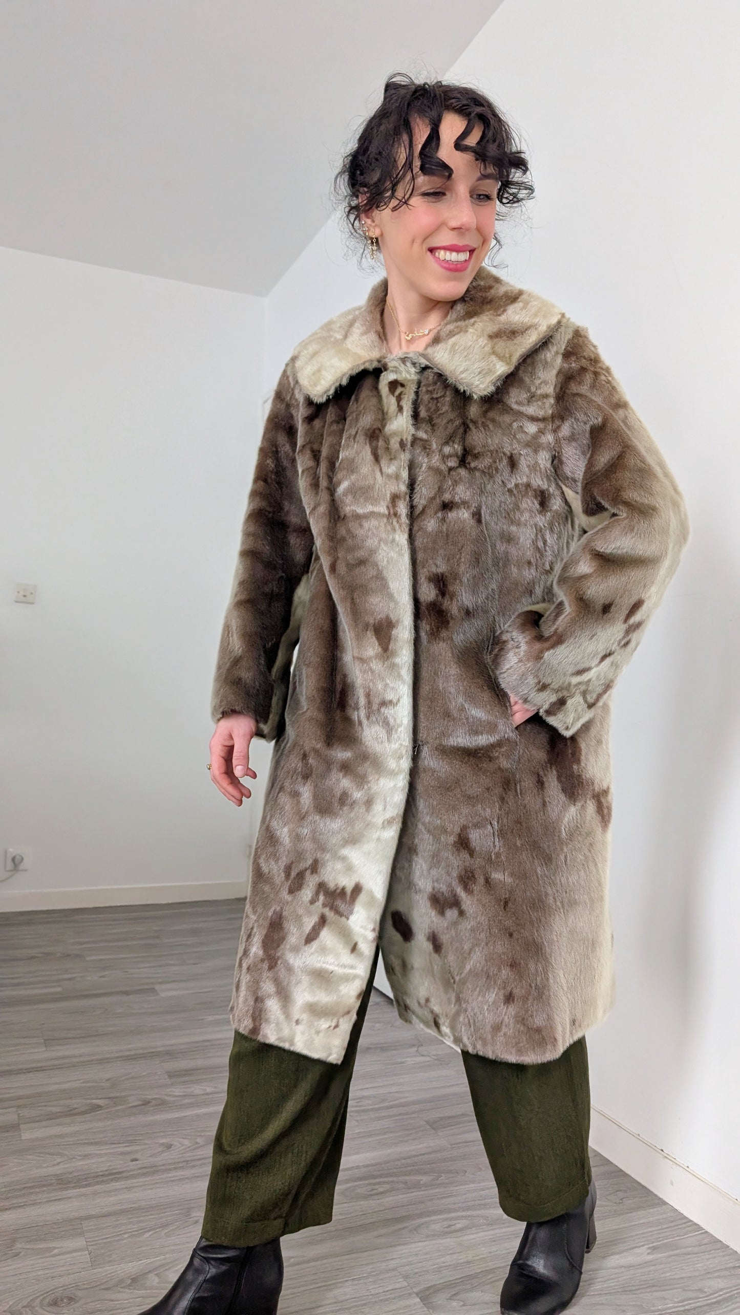 Manteau 60s fourrure poulain T38-40