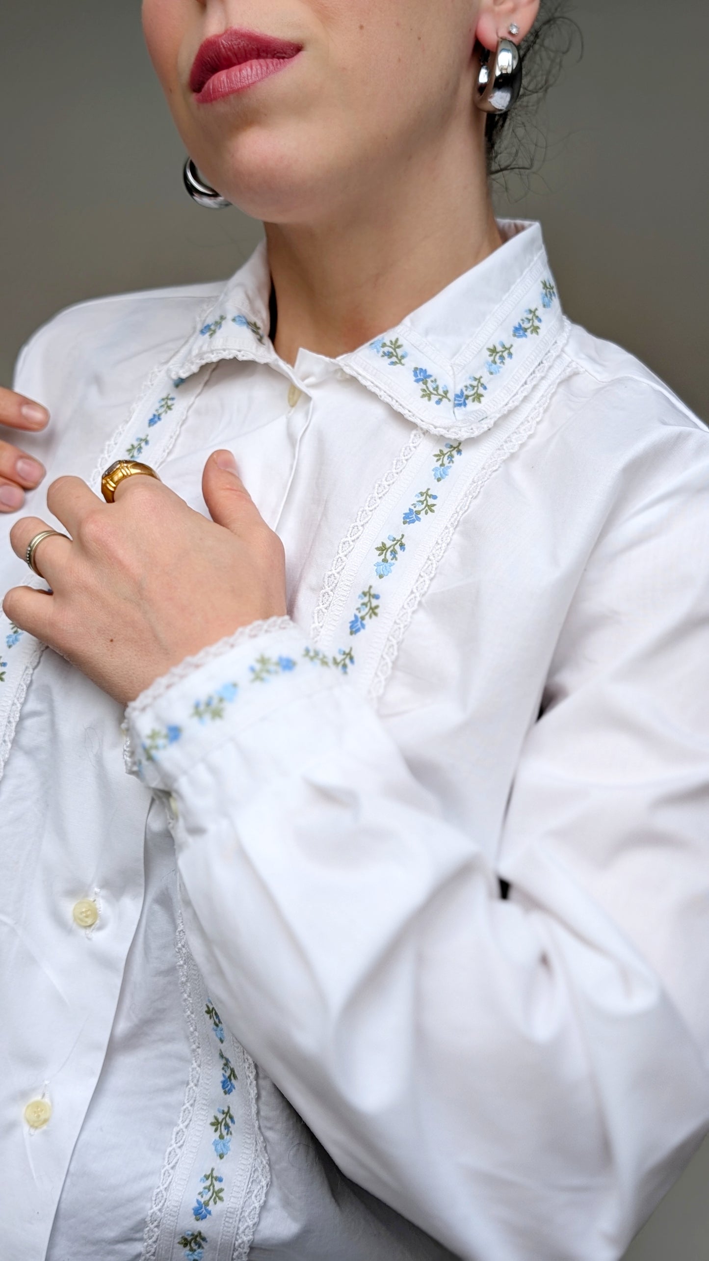 Chemise coton brodée T36