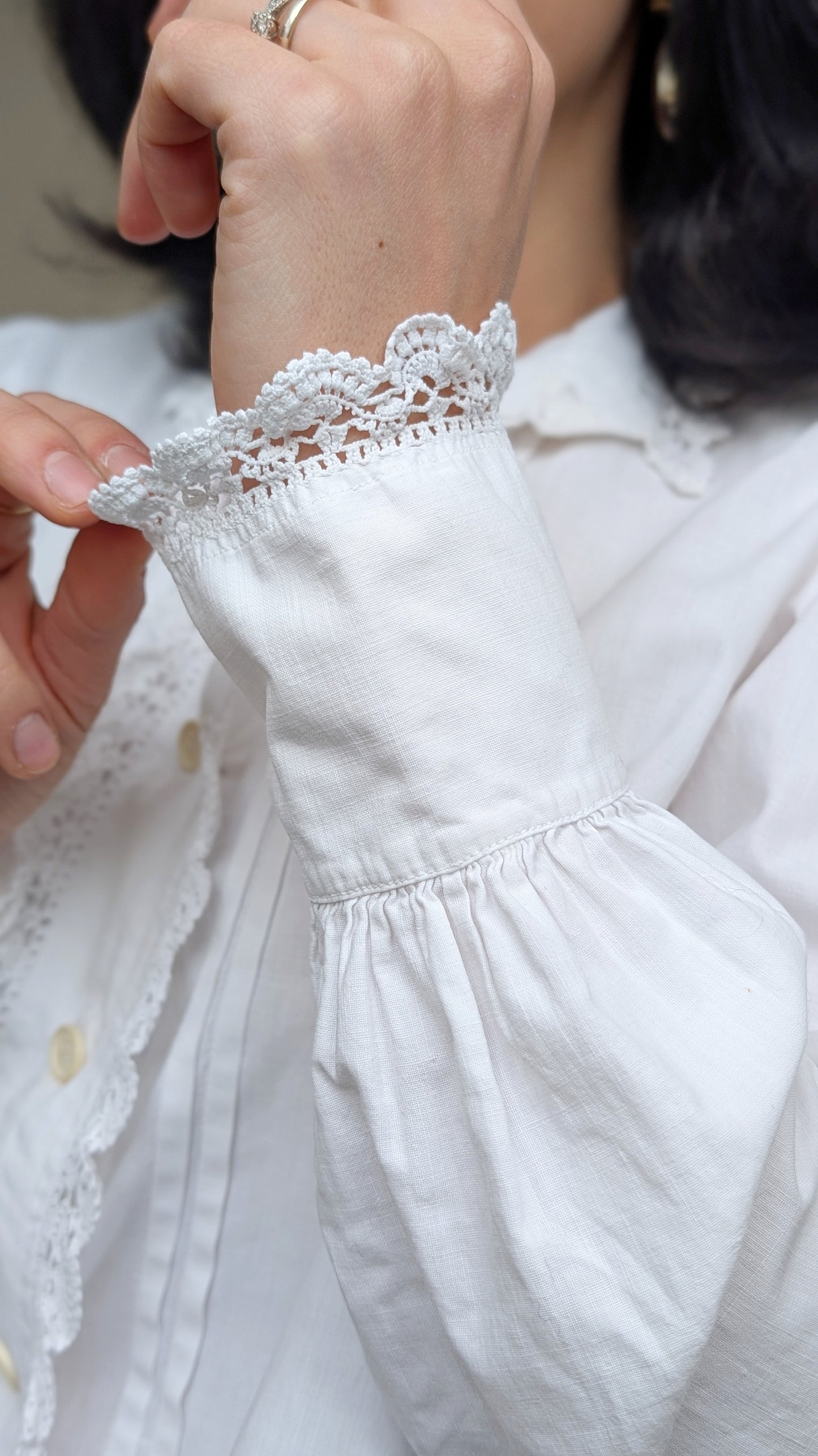 Chemise brodée coton fin 1800 début 1900 T38