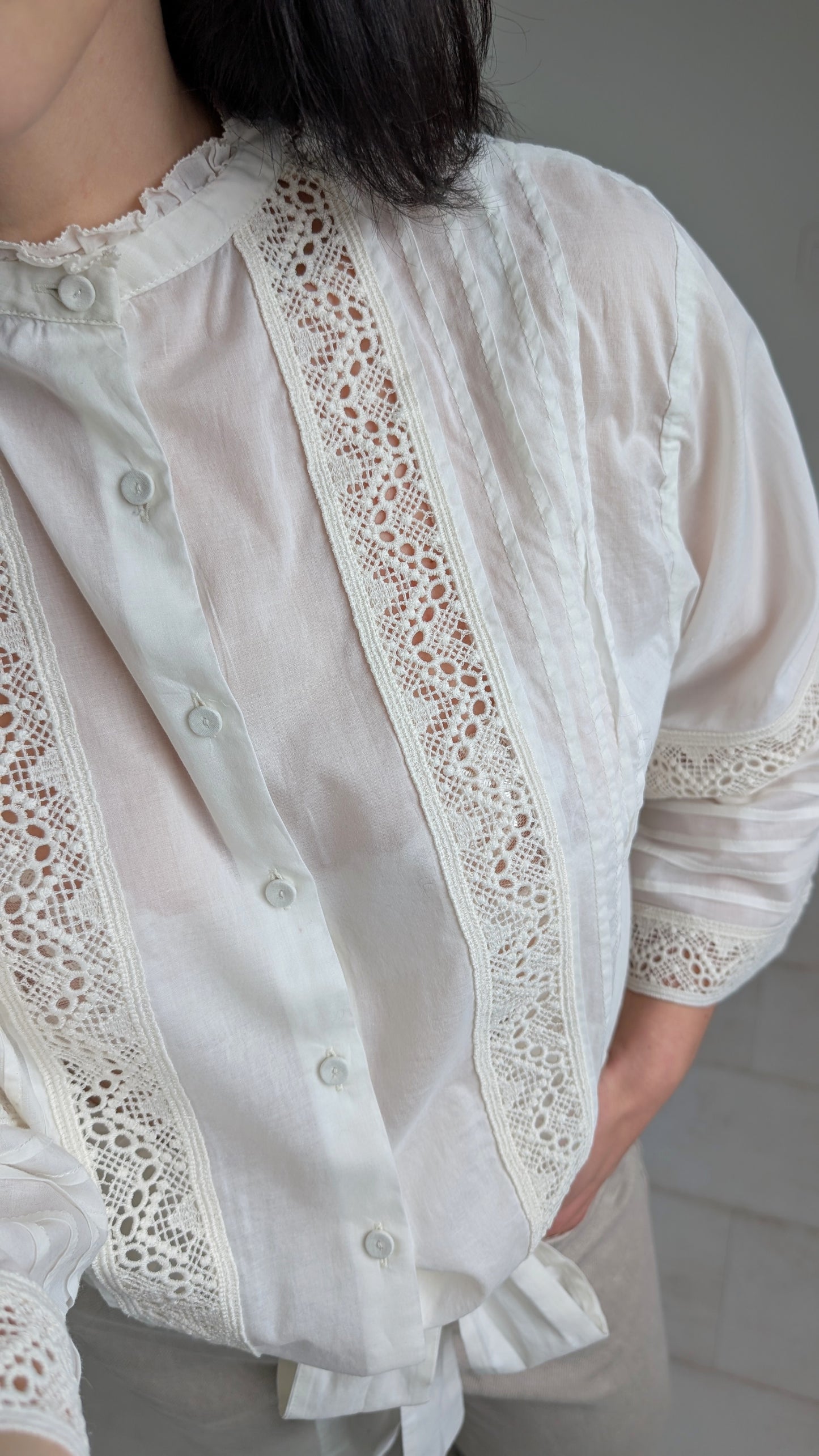 Blouse coton broderies T 36-38-40