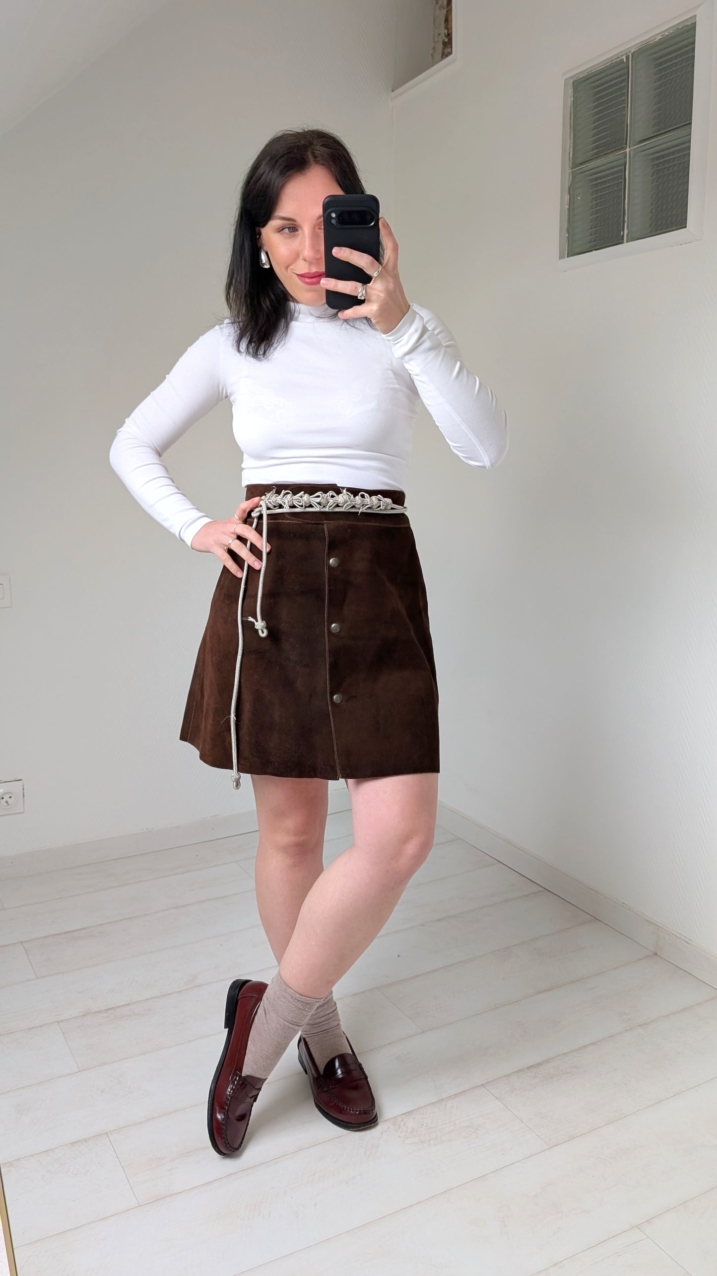 Jupe courte 70s daim T40