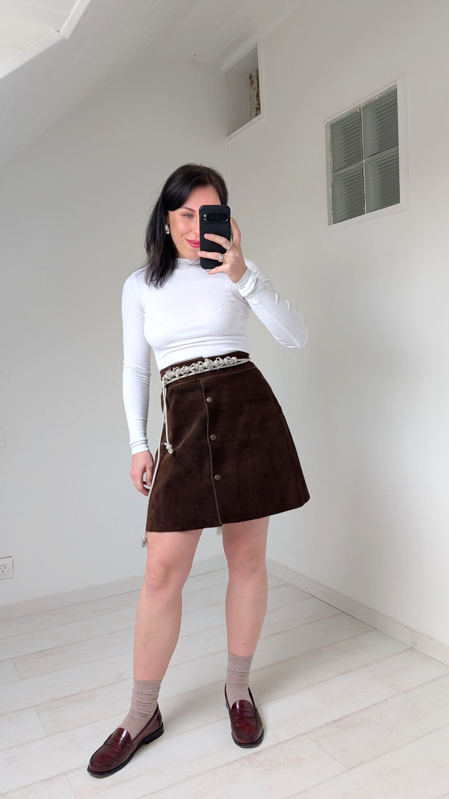 Jupe courte 70s daim T40