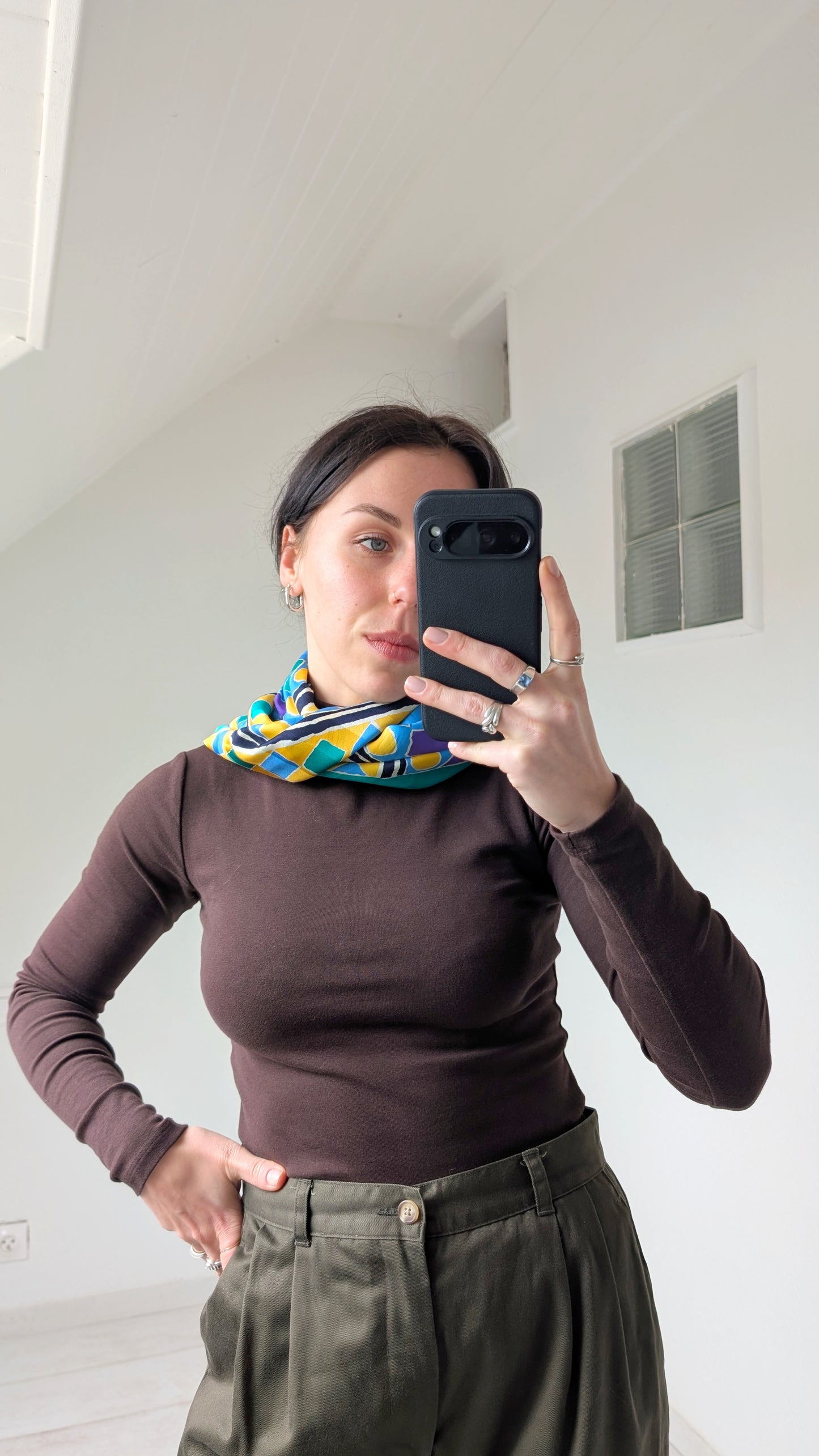 Foulard soie Guy Laroche