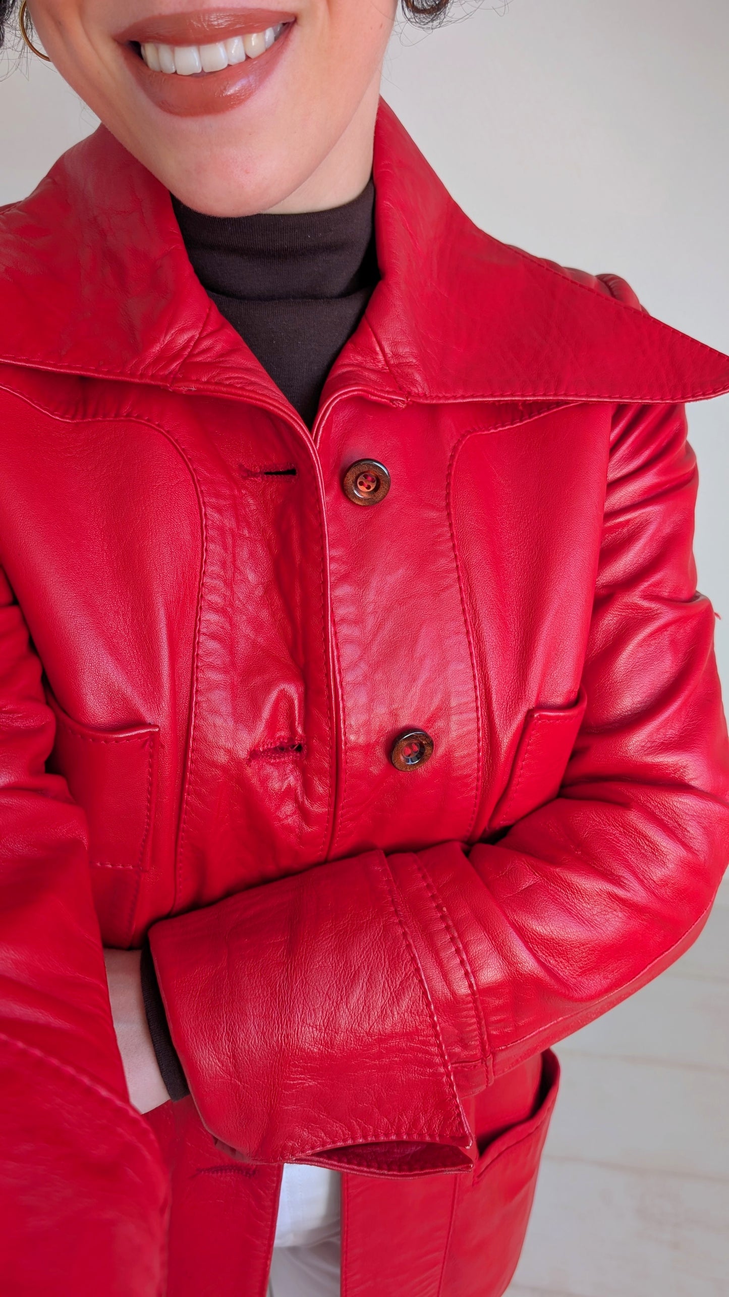 Trench court cuir agneau 70s T36