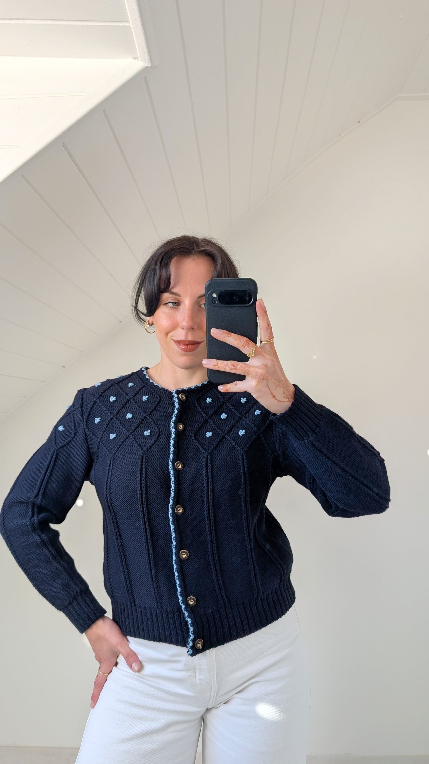 Cardigan autrichien pure laine T36