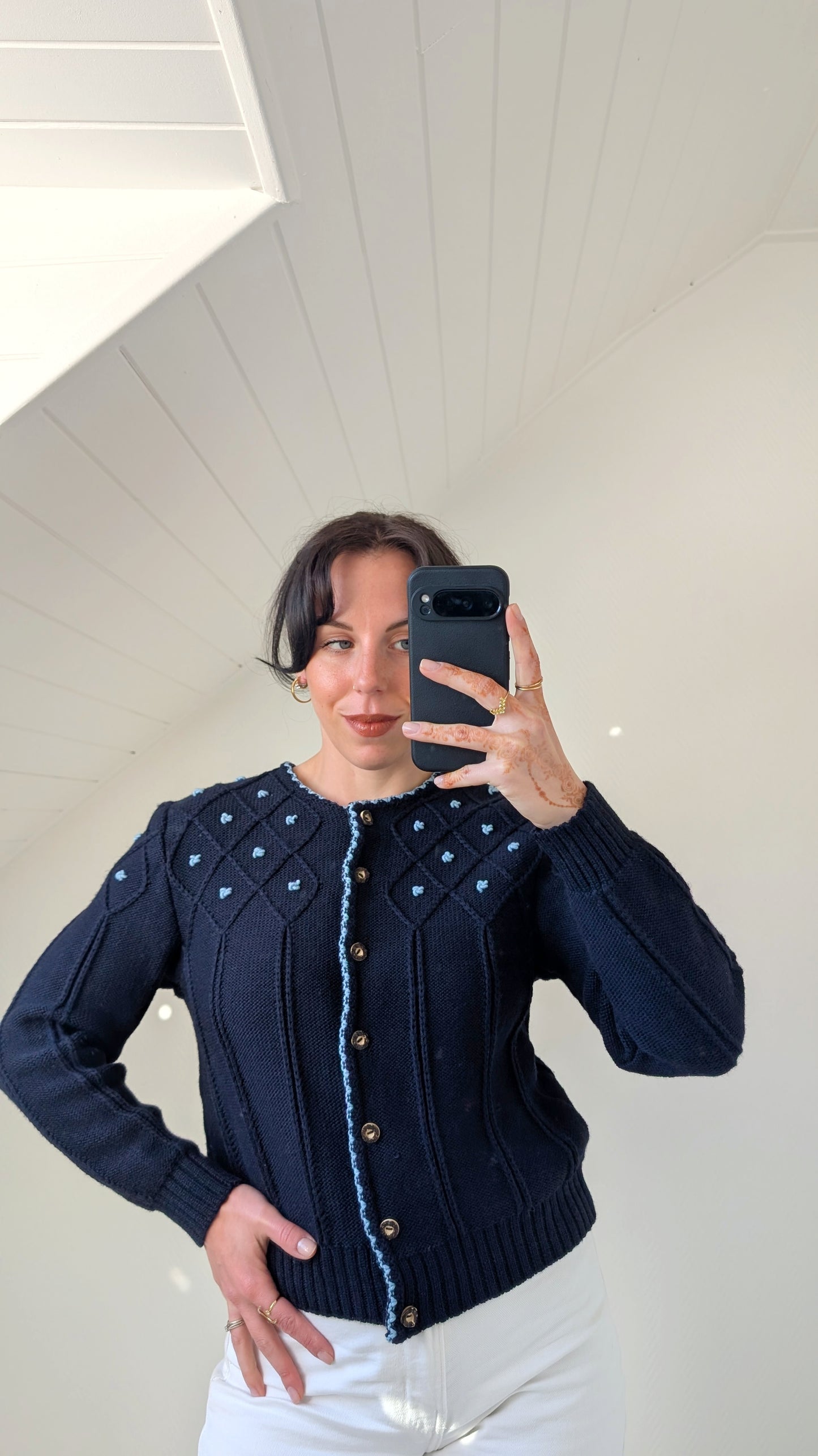 Cardigan autrichien pure laine T36