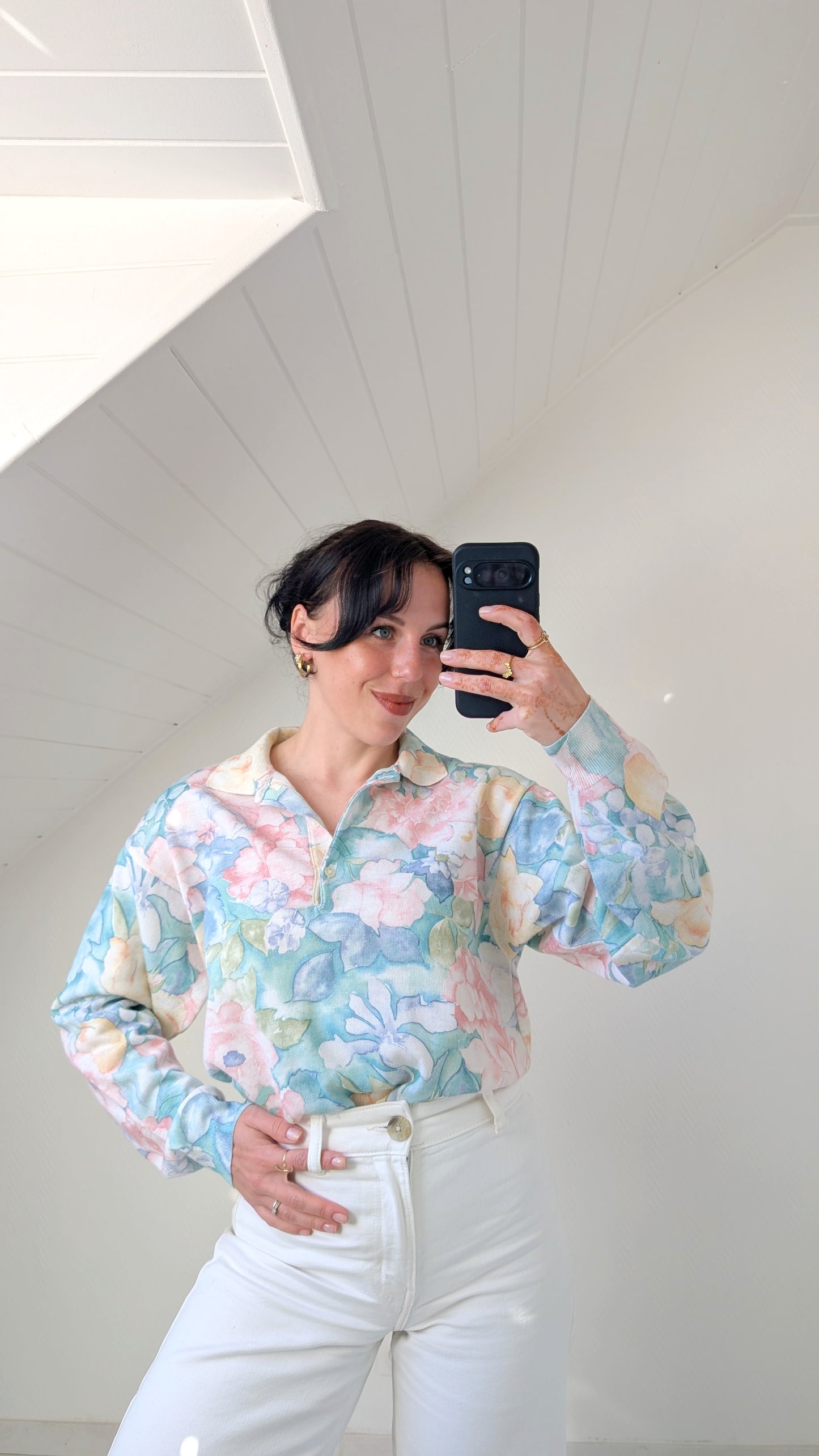 Pull fleuri T40-42