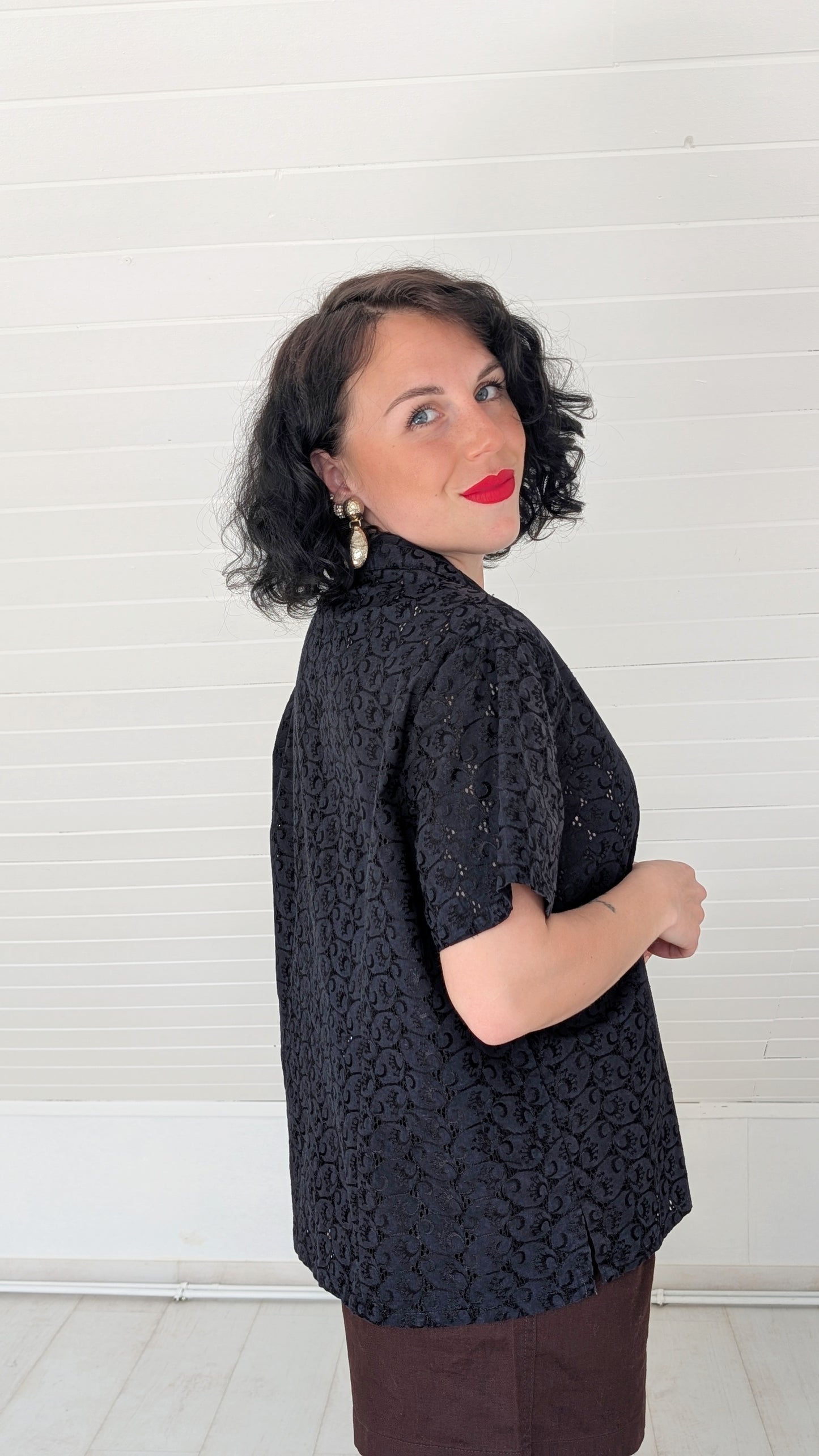 Chemise à broderies anglaises T42