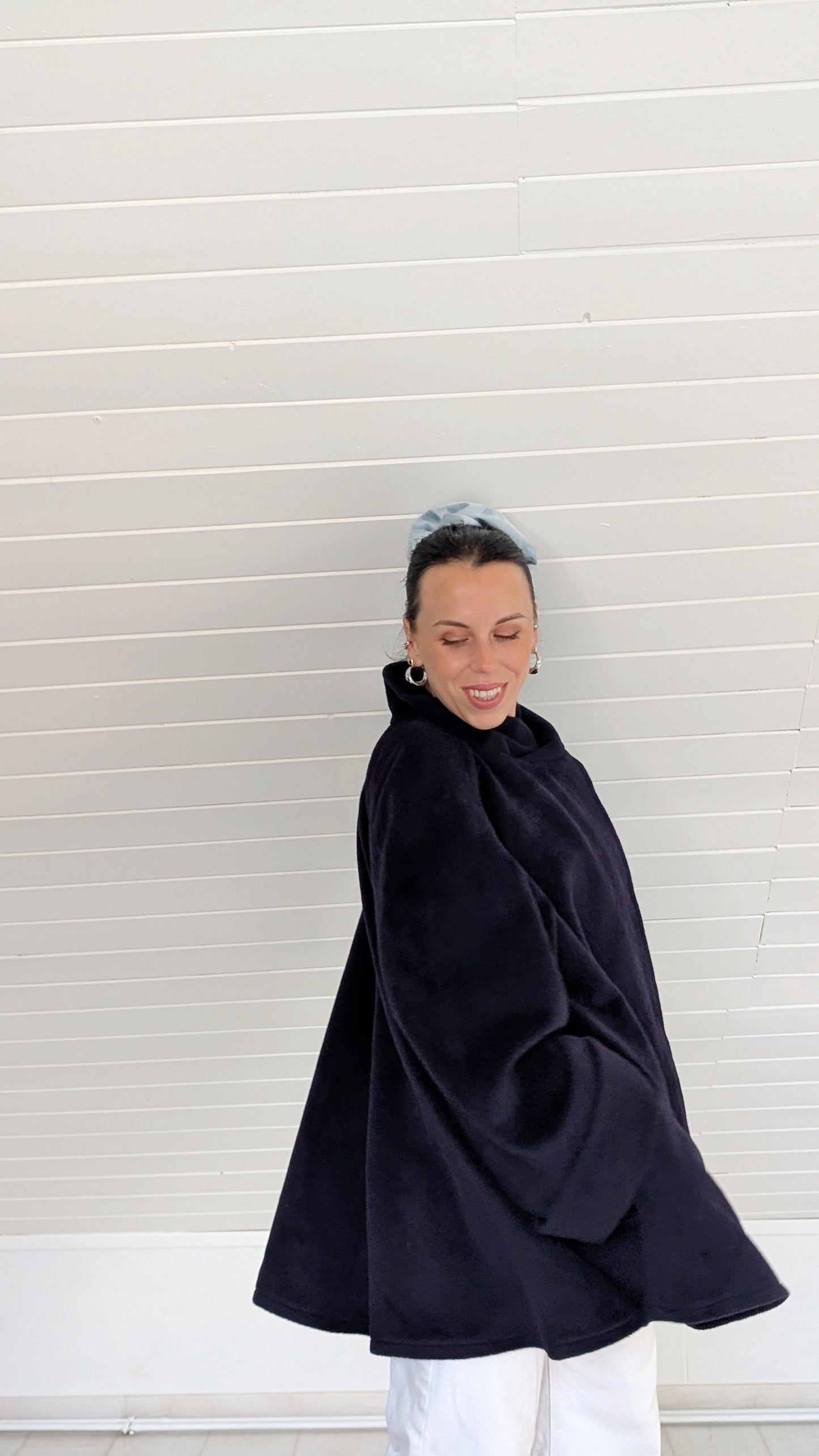 Manteau ample pure laine jusqu'à un 42-44