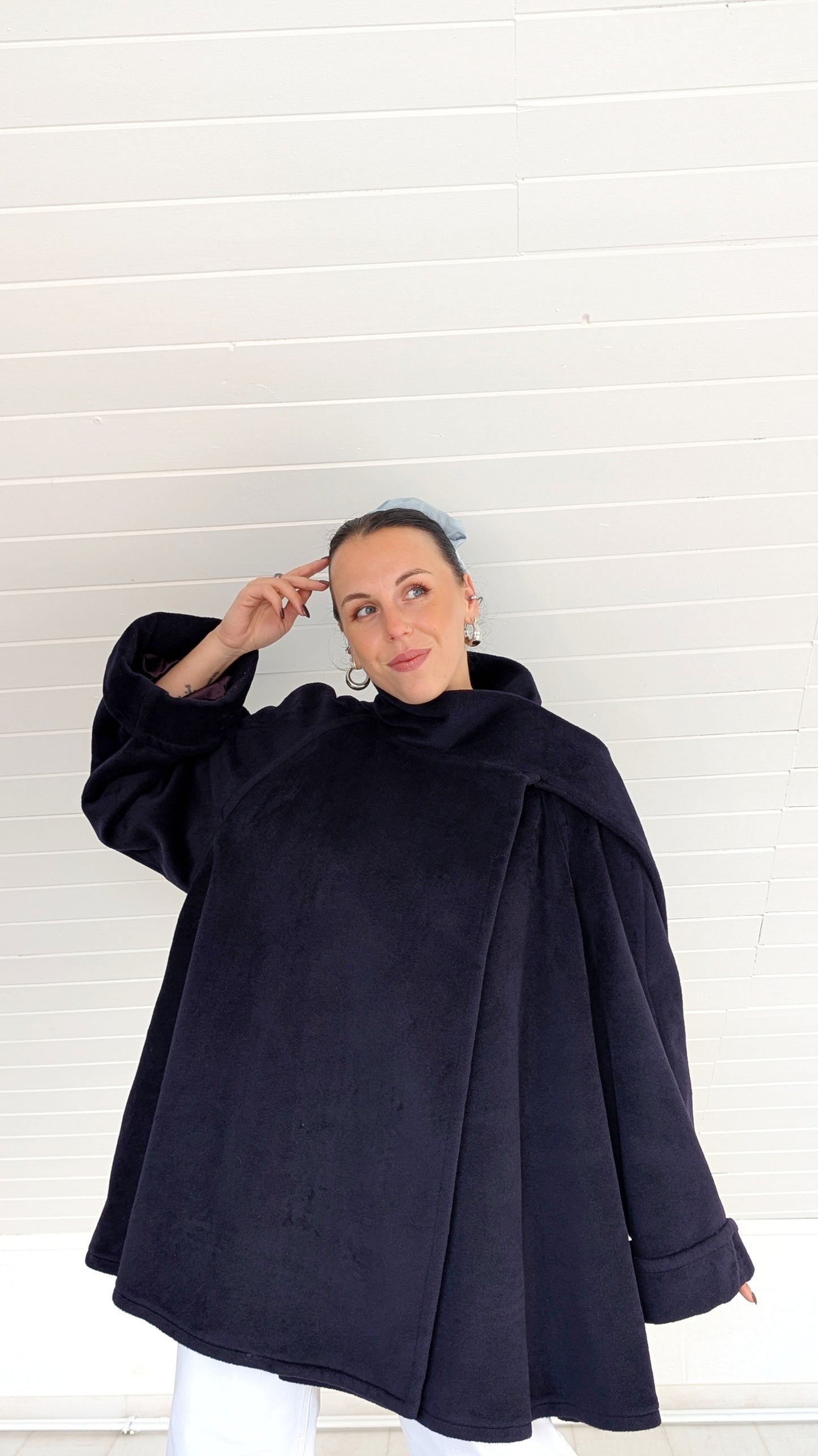 Manteau ample pure laine jusqu'à un 42-44