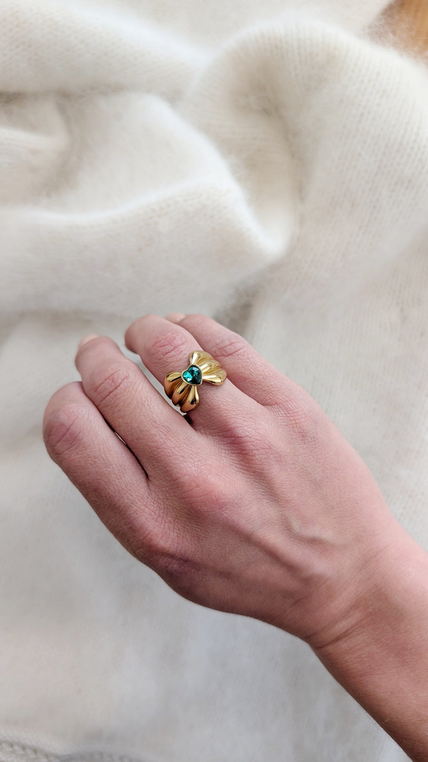 Bague plaqué or ajustable 80s