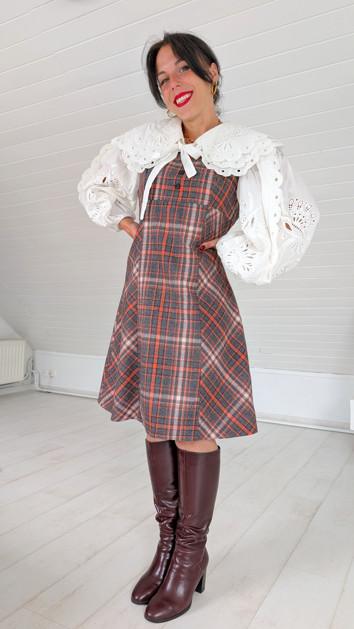 Robe laine fait main 70s  T40