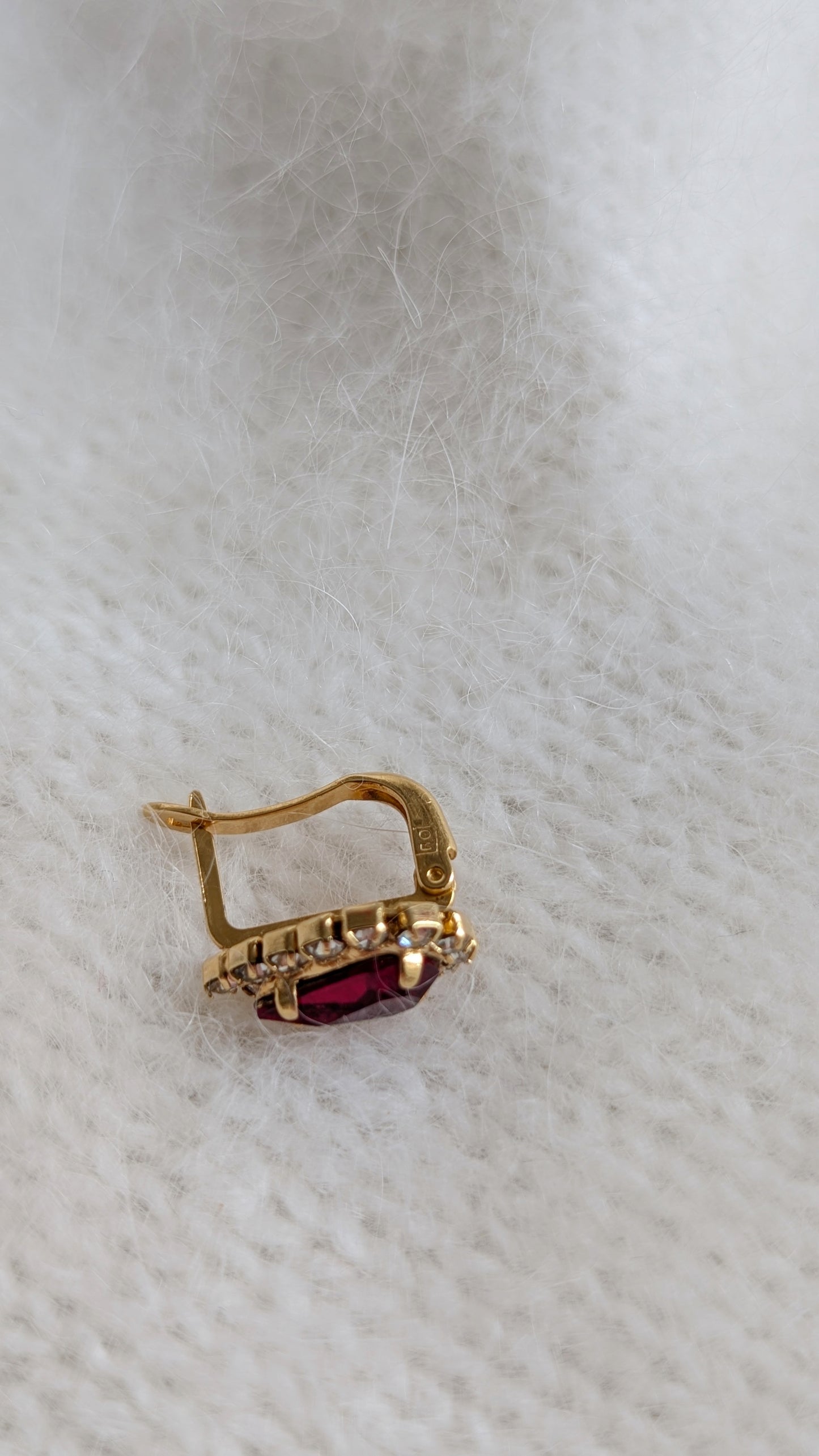 Boucles d'oreilles plaquées or neuves