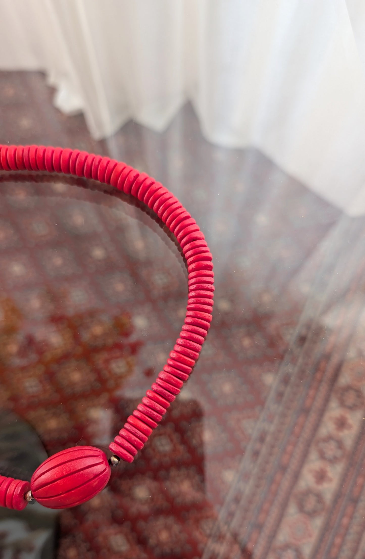 Collier bois rouge