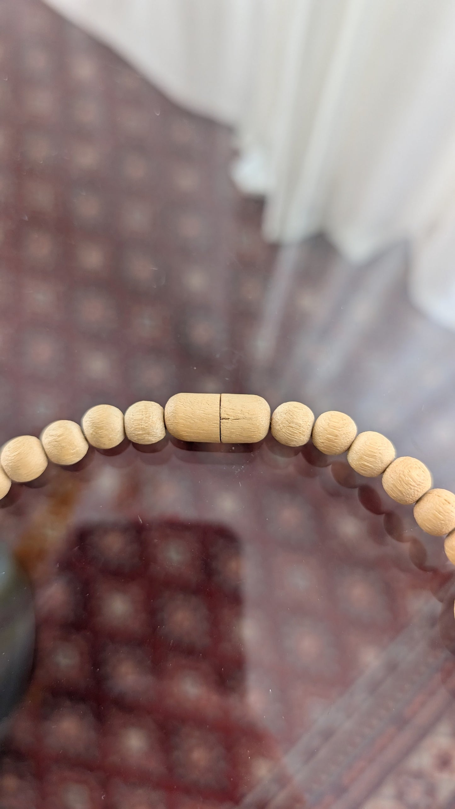 Collier bois 1980