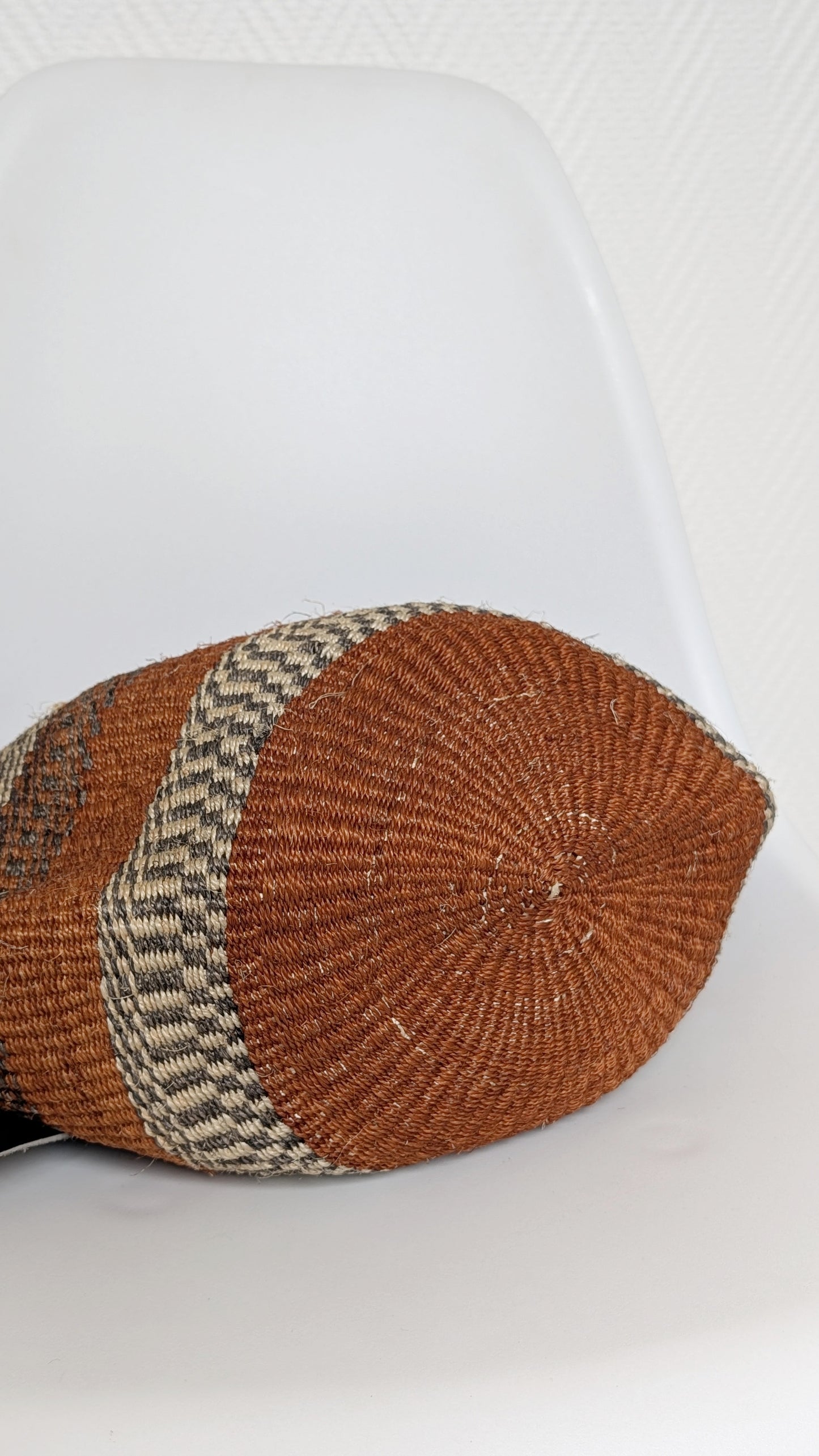 Sac/panier raphia tressée avec foulard soie