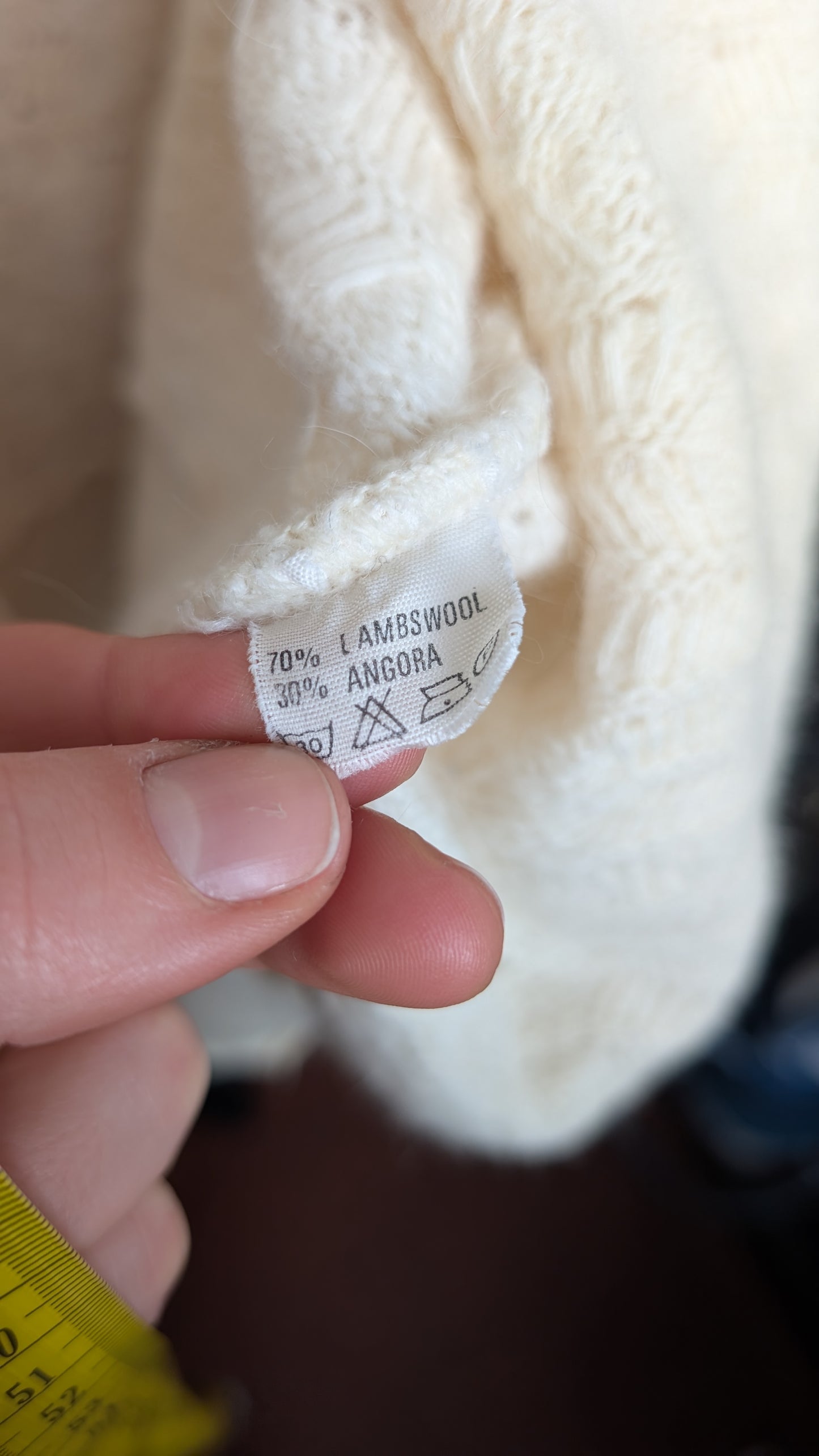 Cardigan laine et angora 80s du 34 au 42