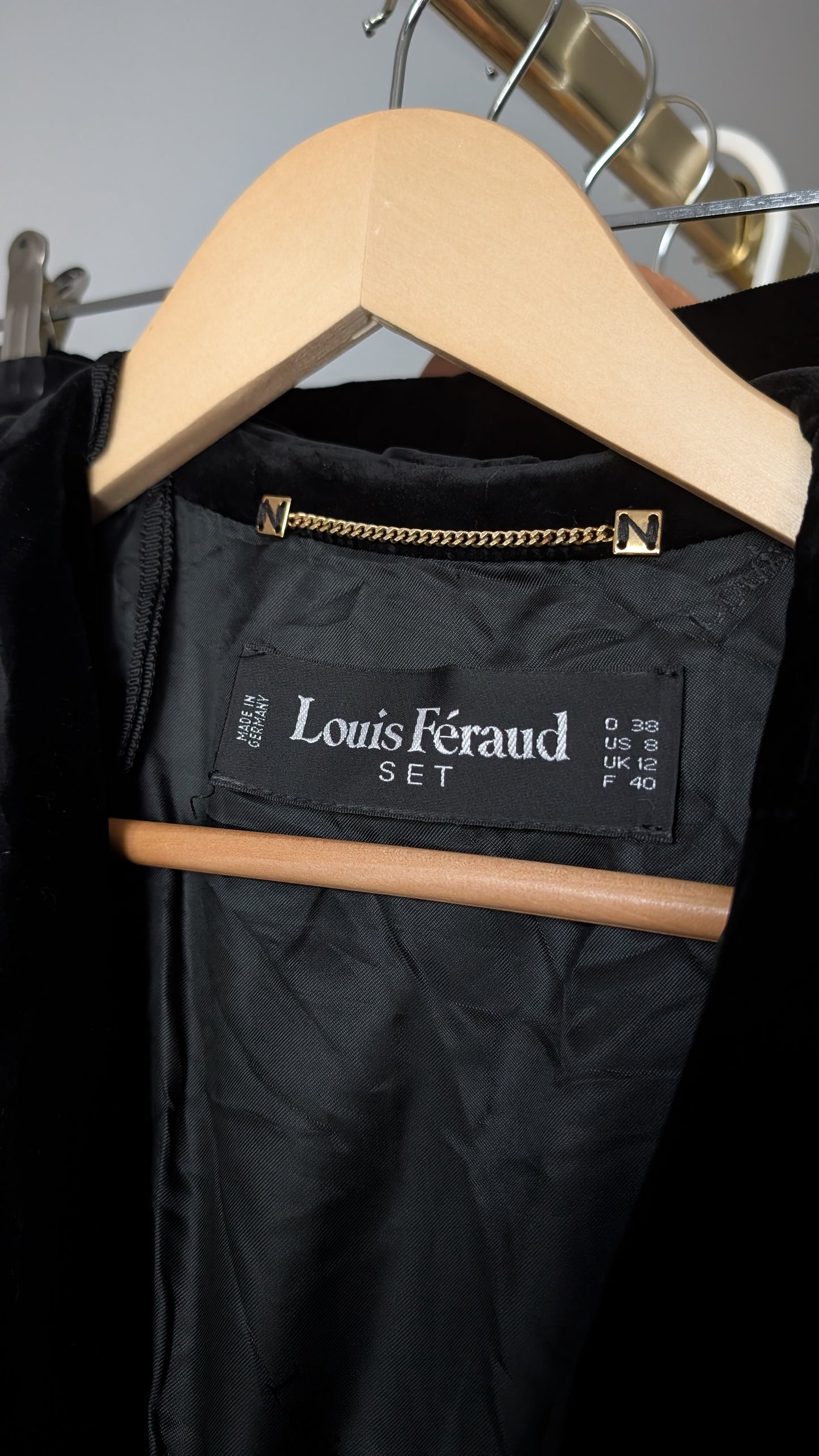 Ensemble Louis Féraud velours T36