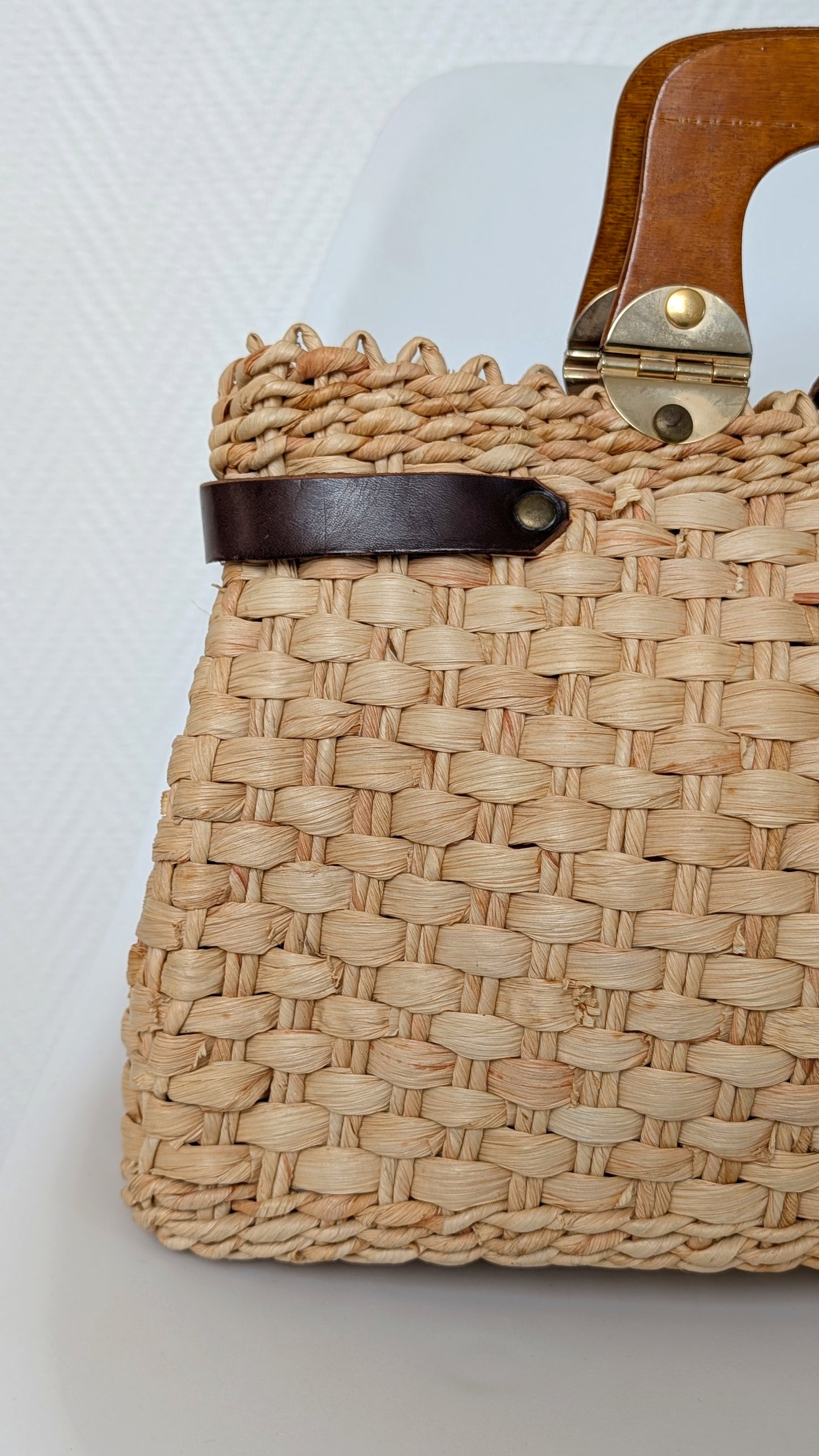 Panier 70s raphia naturelle
