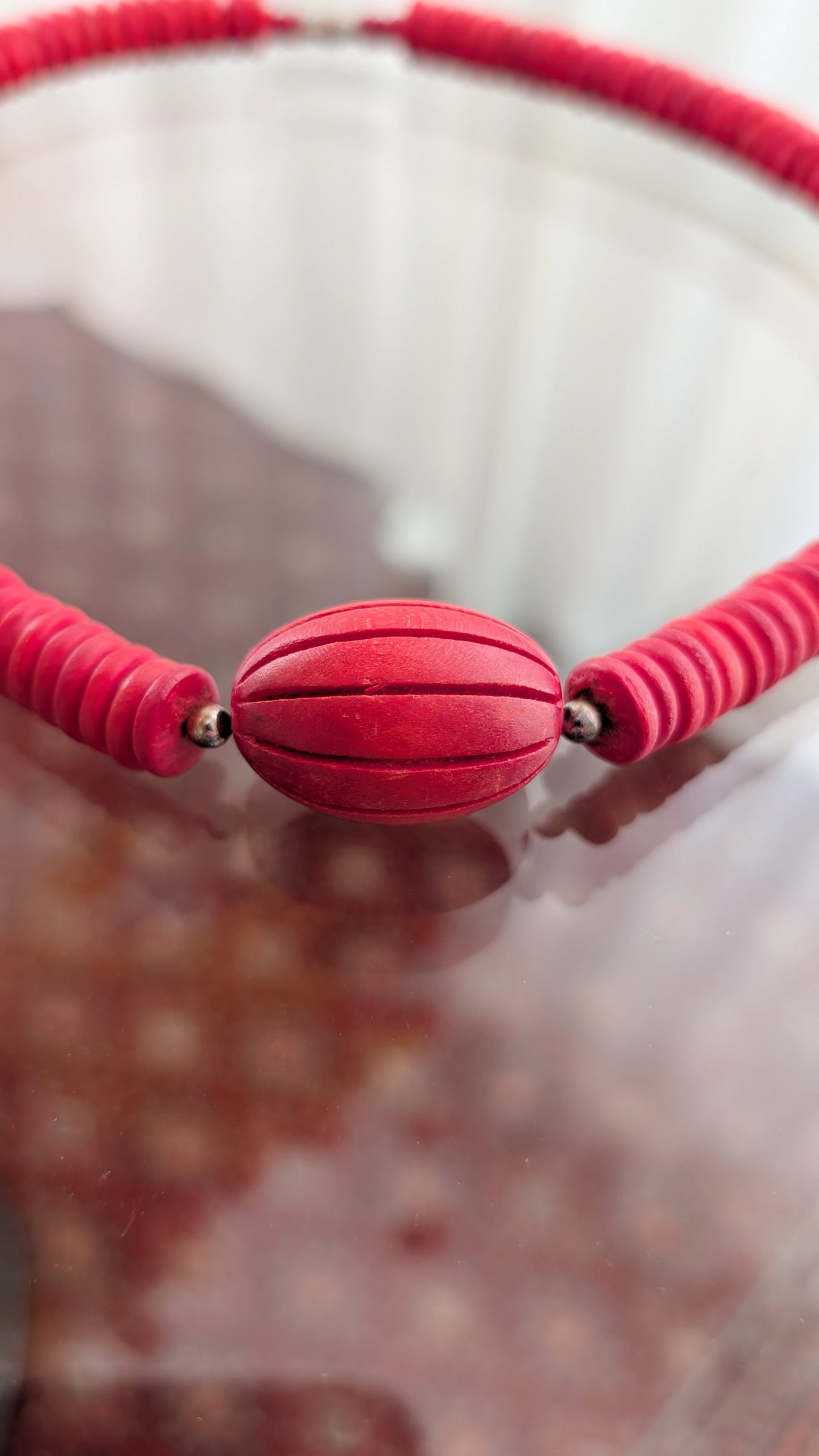 Collier bois rouge
