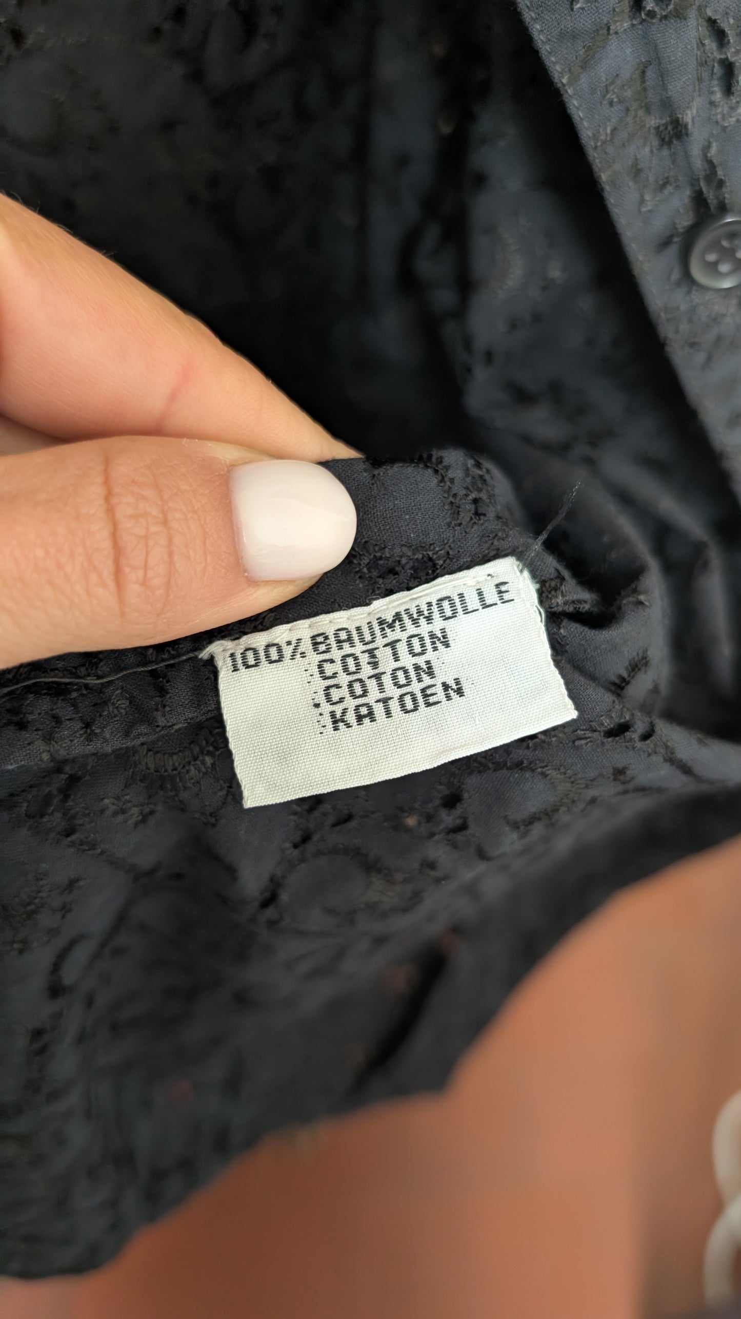 Chemise à broderies anglaises T42