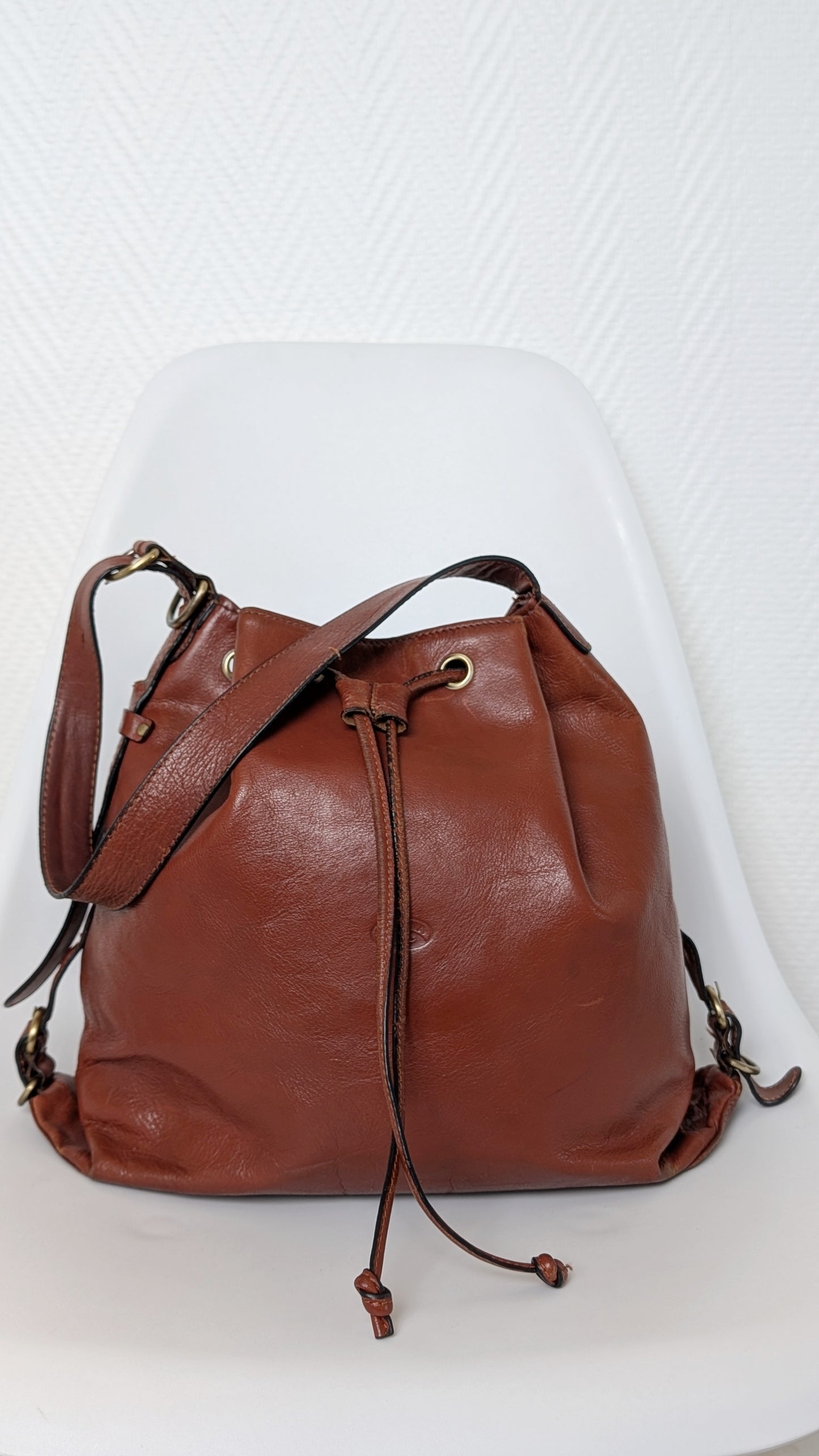 Sac seau en cuir 90s