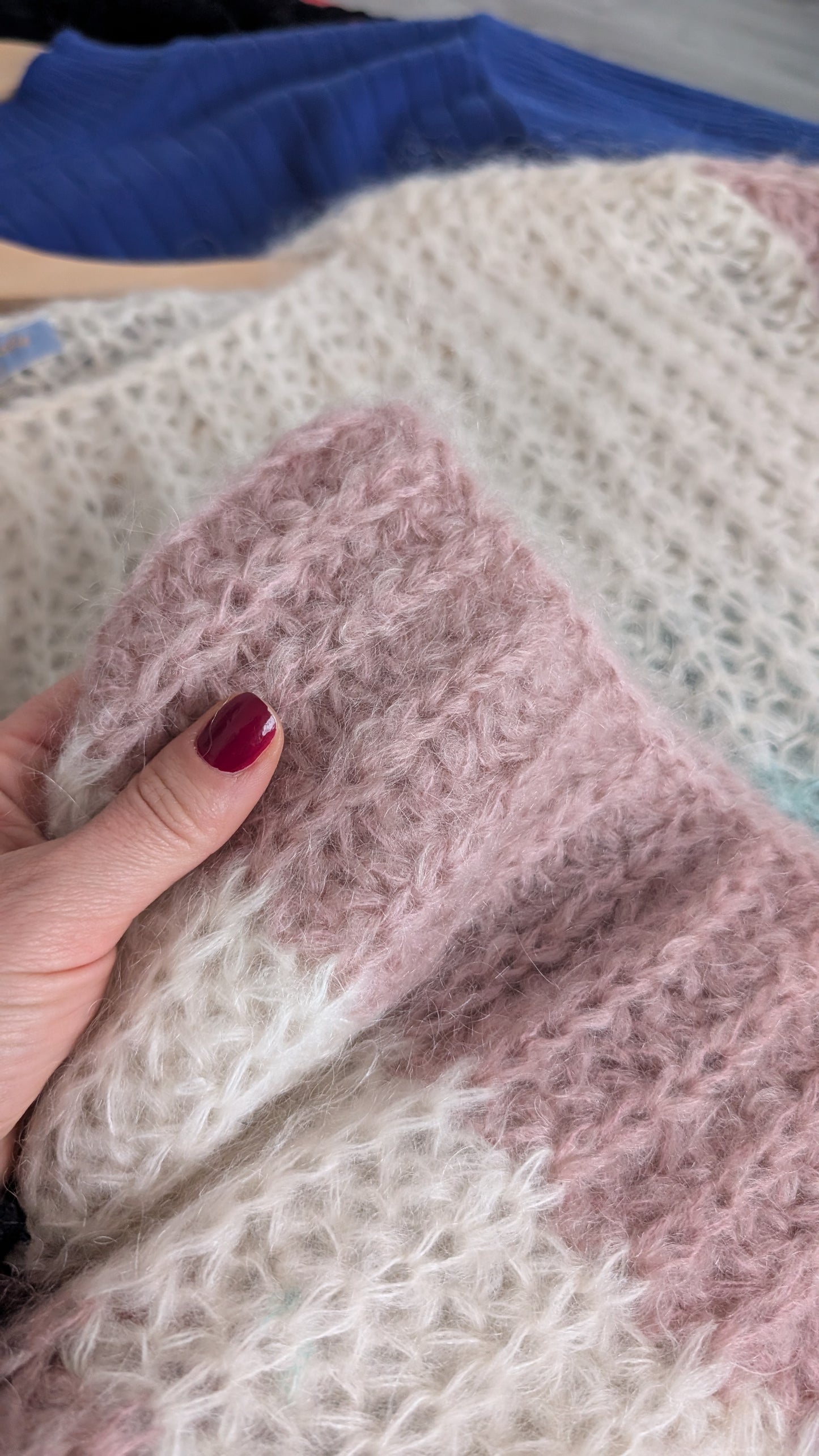 Pull fait main kid mohair jusqu'à T44