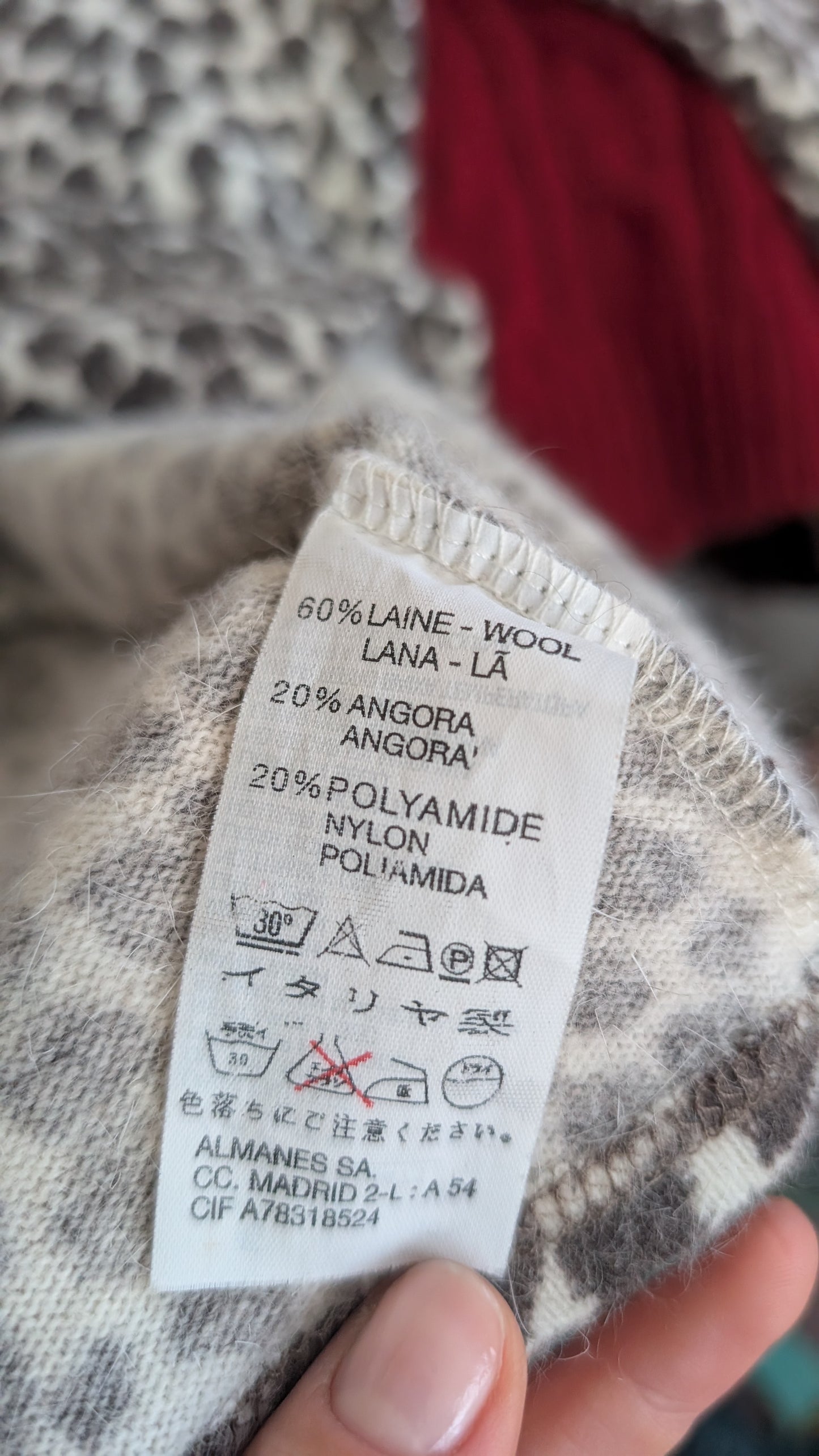 Pull laine et angora T36