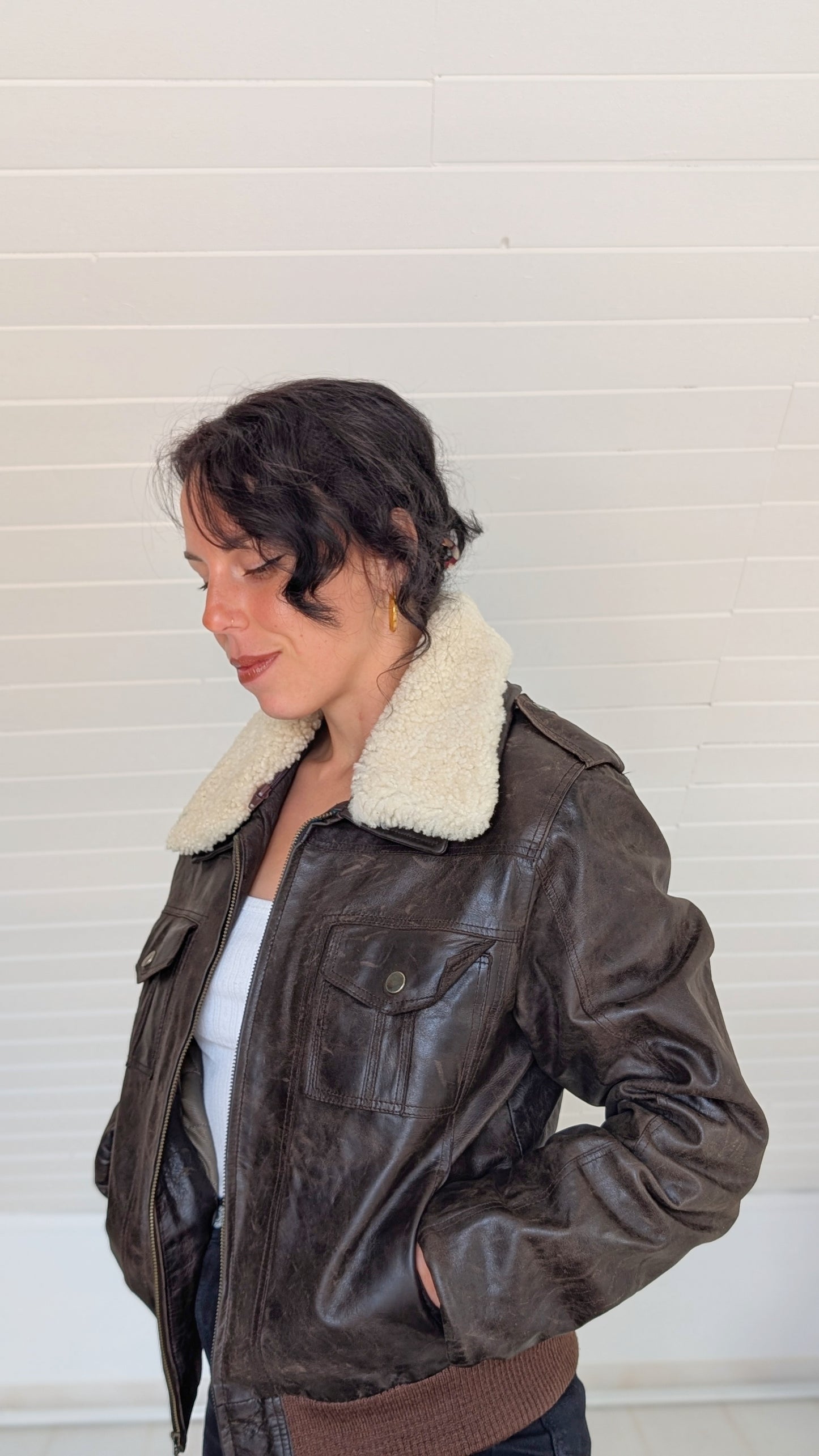 Bombers cuir col mouton T38